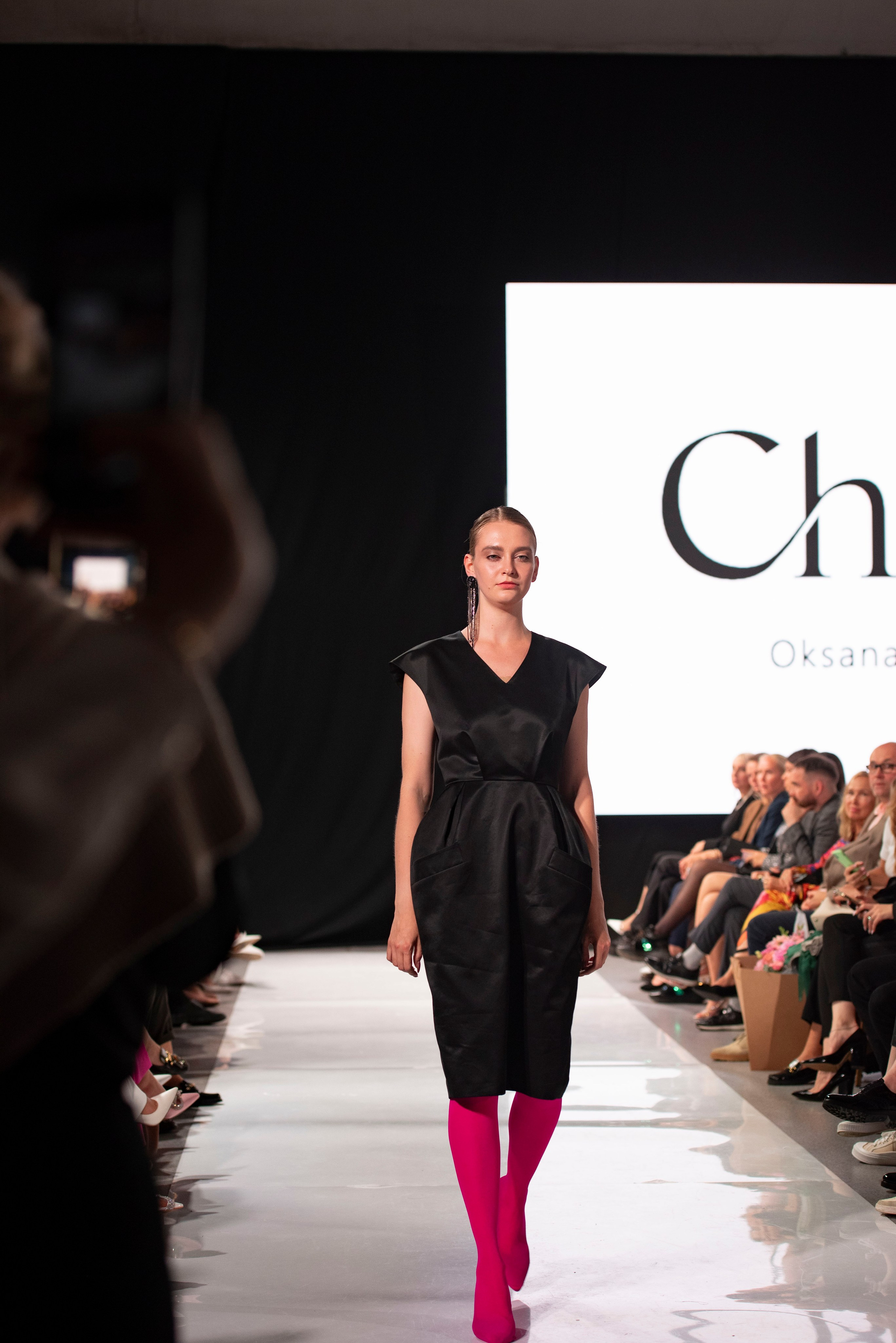 Фотограф на модельный показ. Свадебный, семейный, фэшн фотограф, школьный фотограф в Сочи