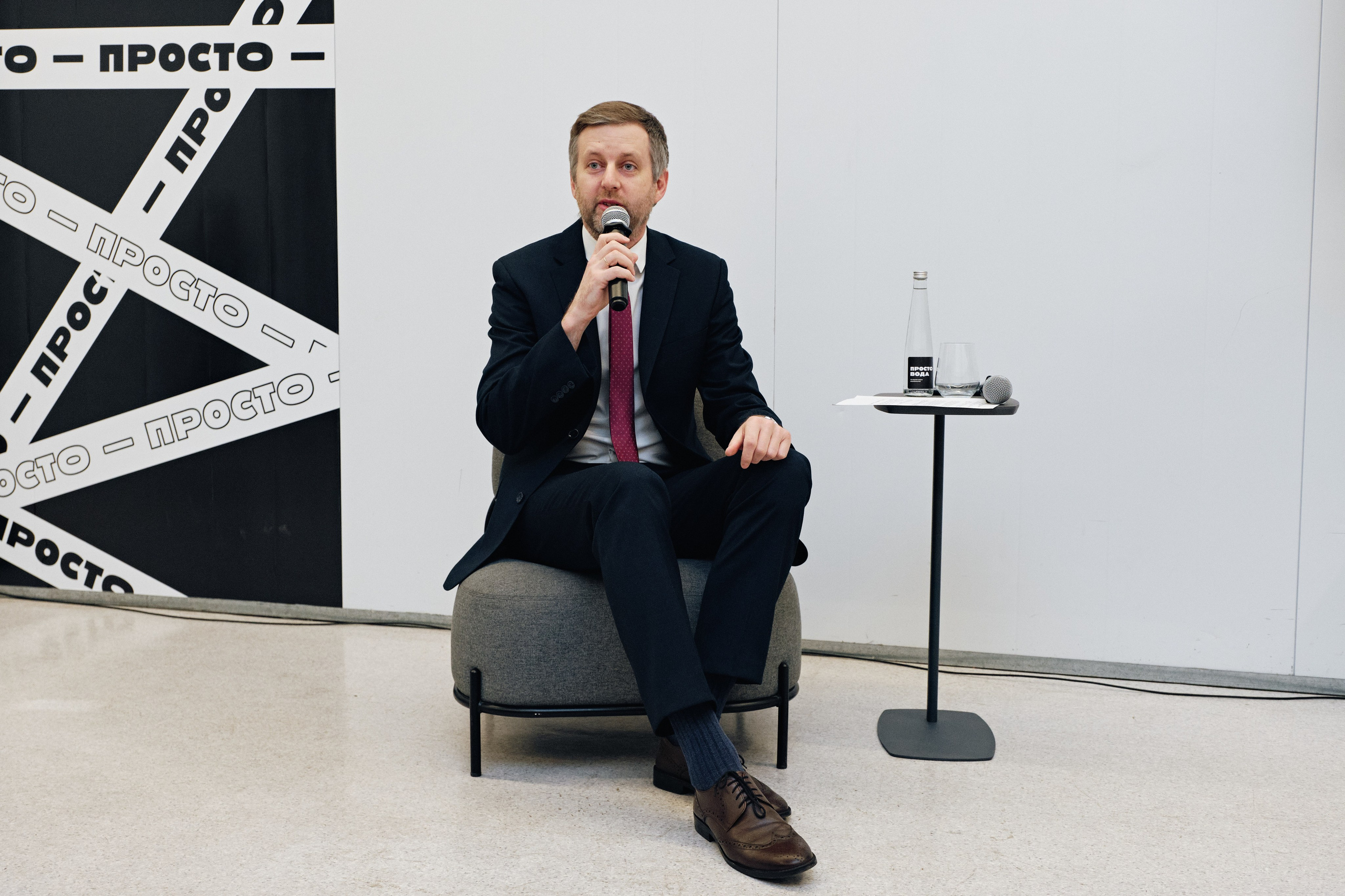 Молодежный форум стран СНГ. Семейные и свадебные фотосессии в СПб, в студии, на улице, на природе