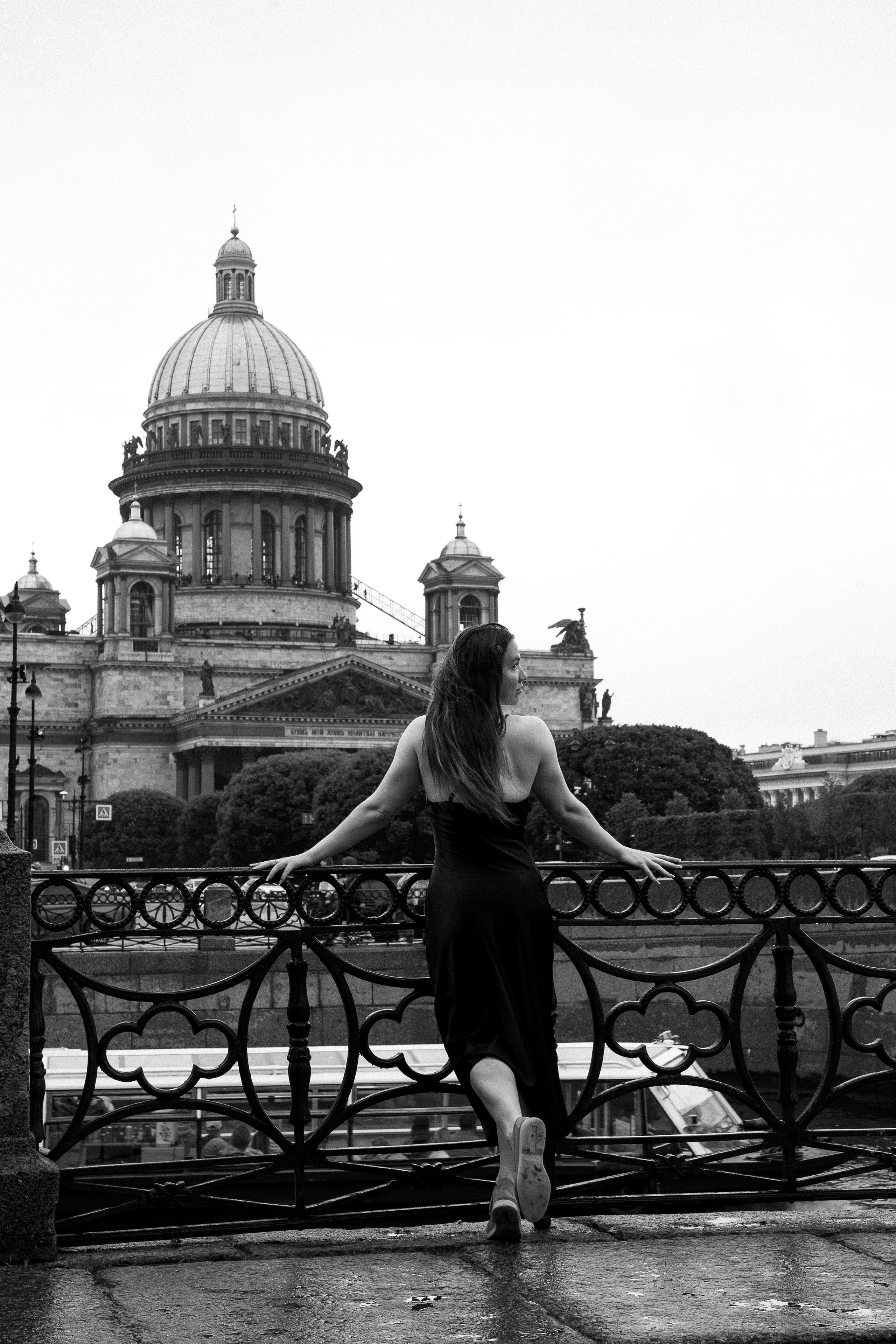 Прогулка у Старо-Калинкиного моста и Исаакия с Лидией. Фотограф в Санкт-Петербурге Таня Михайлова