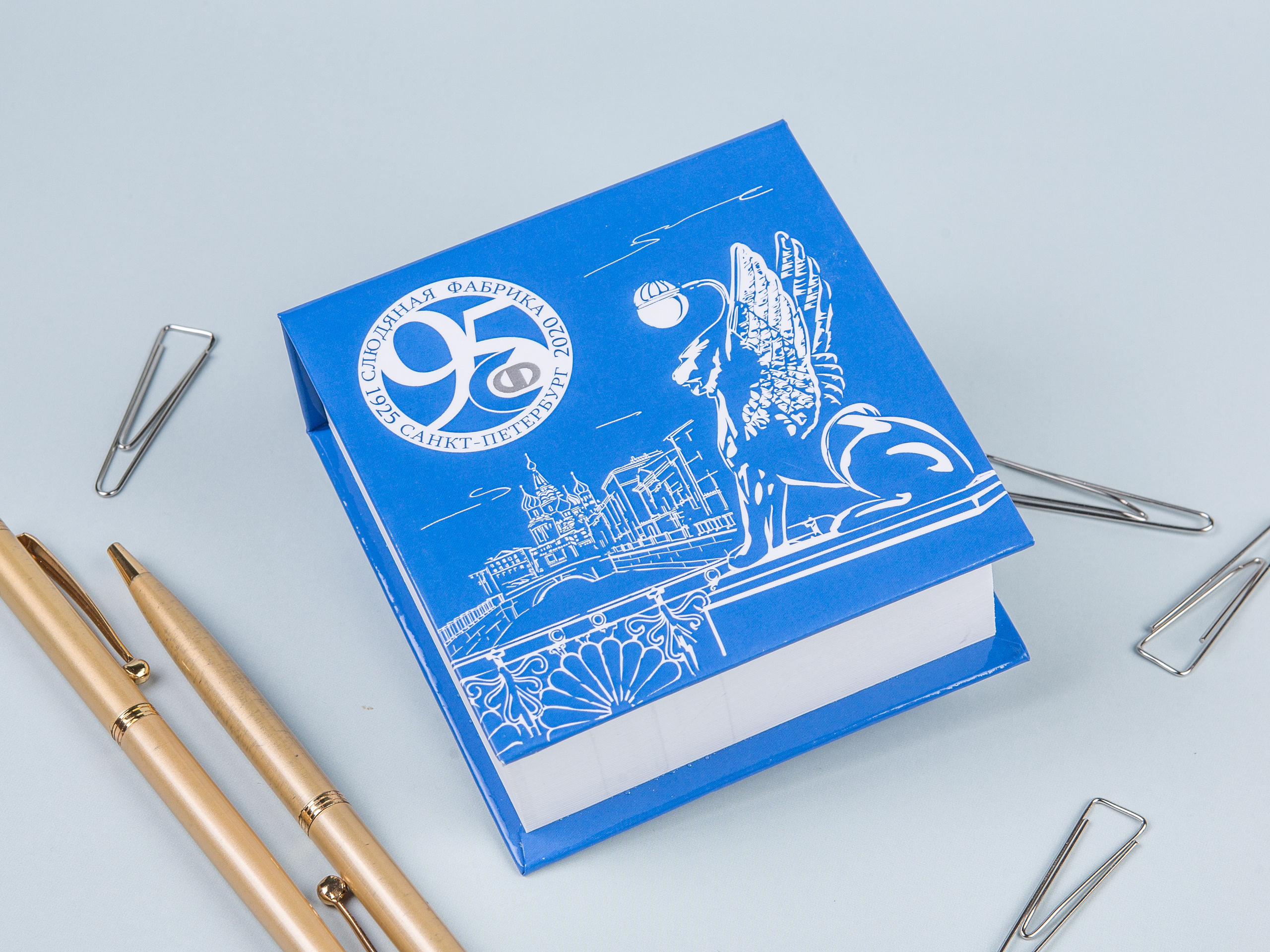 Типография Алес. Предметный и семейный фотограф в Санкт-Петербурге Катерина Стеклова