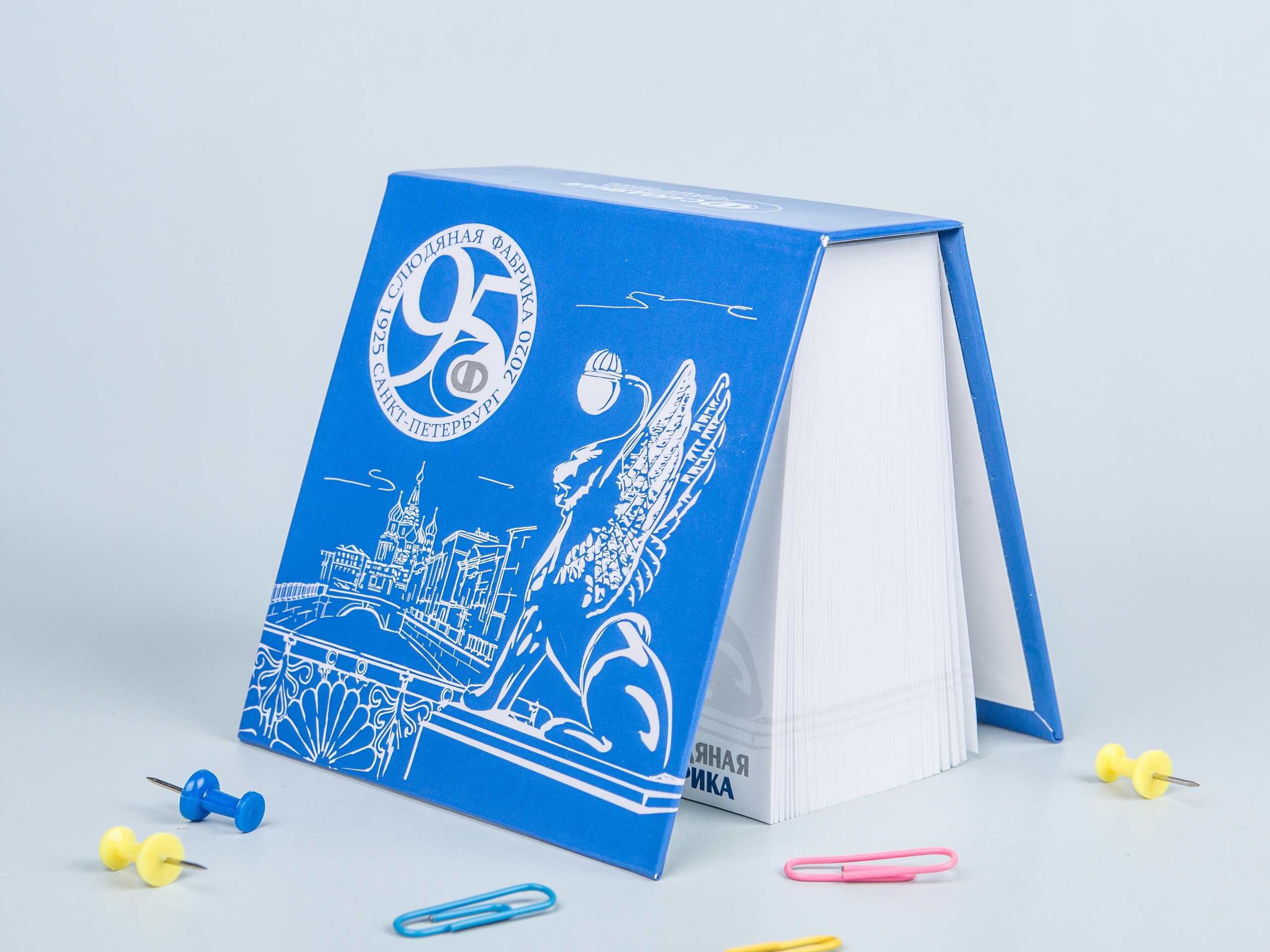 Типография Алес. Предметный и семейный фотограф в Санкт-Петербурге Катерина Стеклова