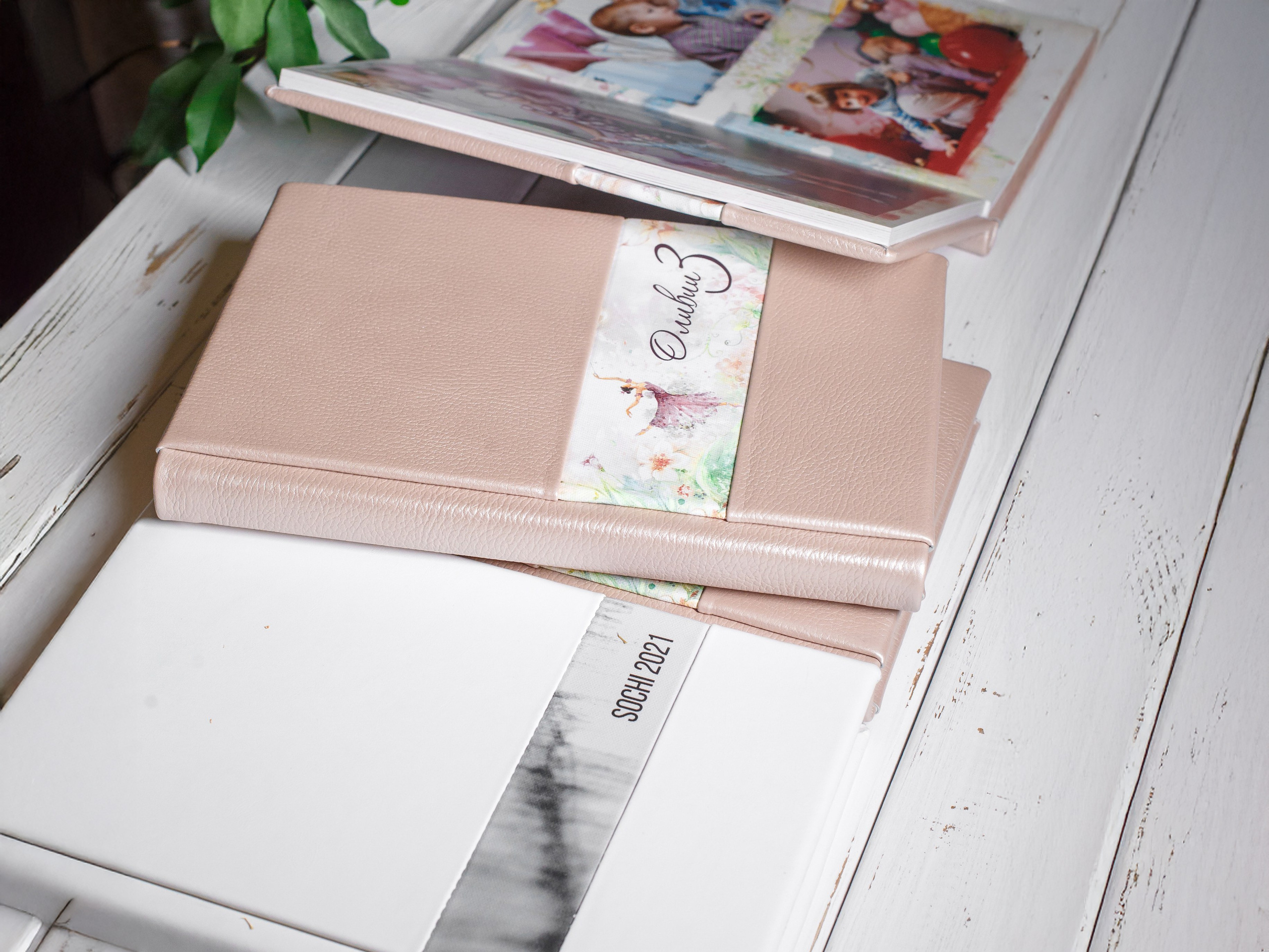 ЛУАНА. Заказать индивидуальную фотокнигу ручной работы