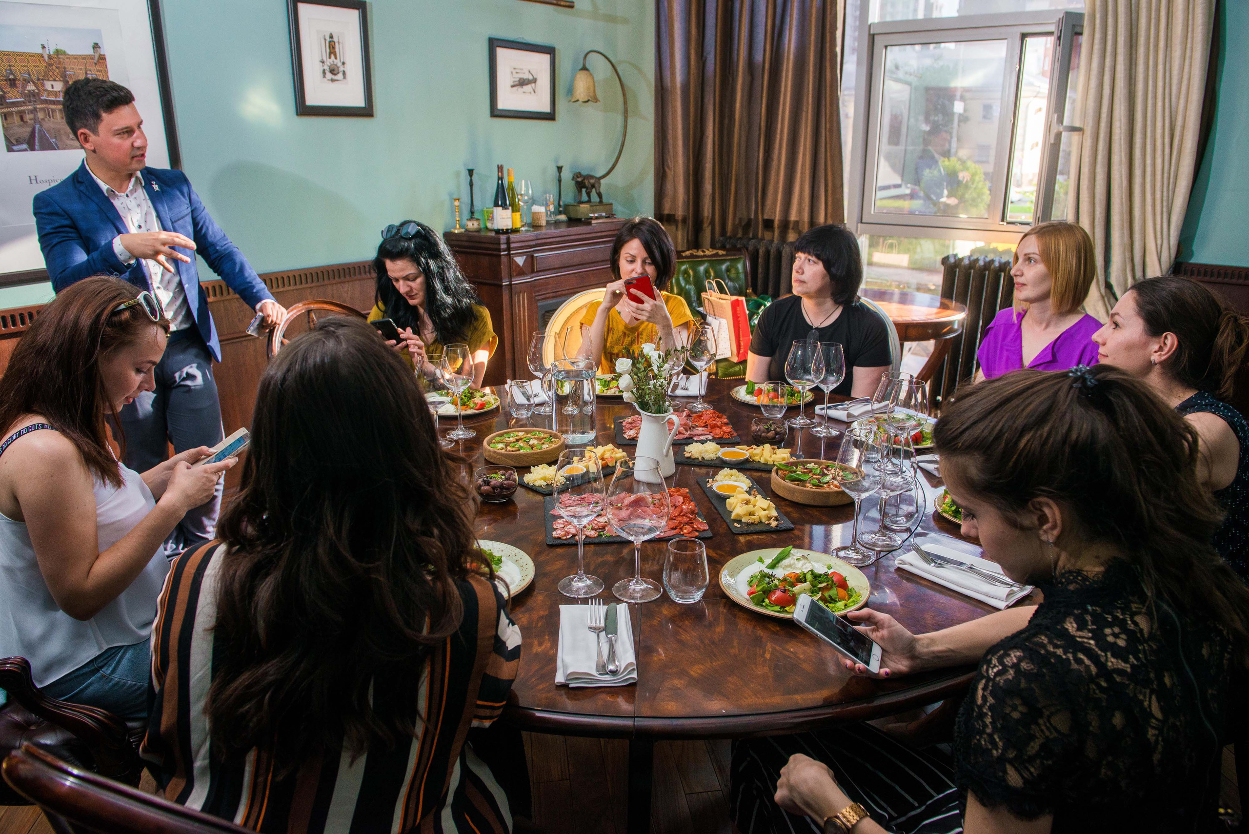 Шопинг ревизорро 30.06.2018. Свадебный фотограф на Урале Виктор Соколов