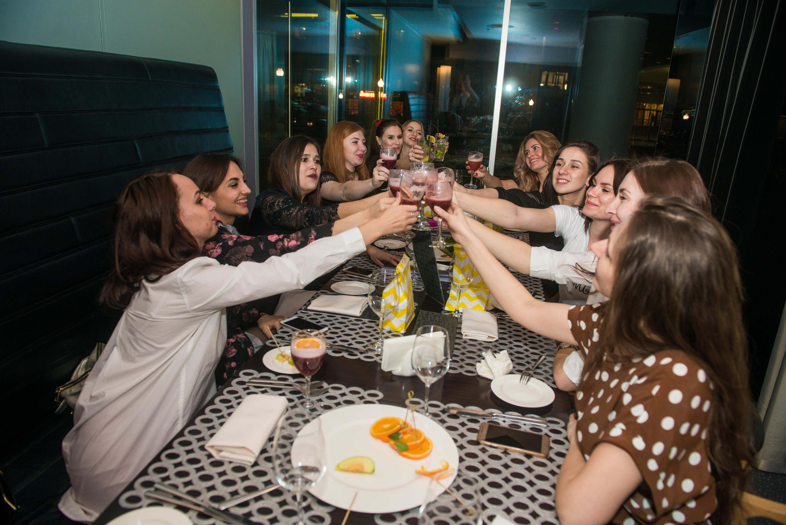 Фотошопинг 17.03.2018. Свадебный фотограф на Урале Виктор Соколов