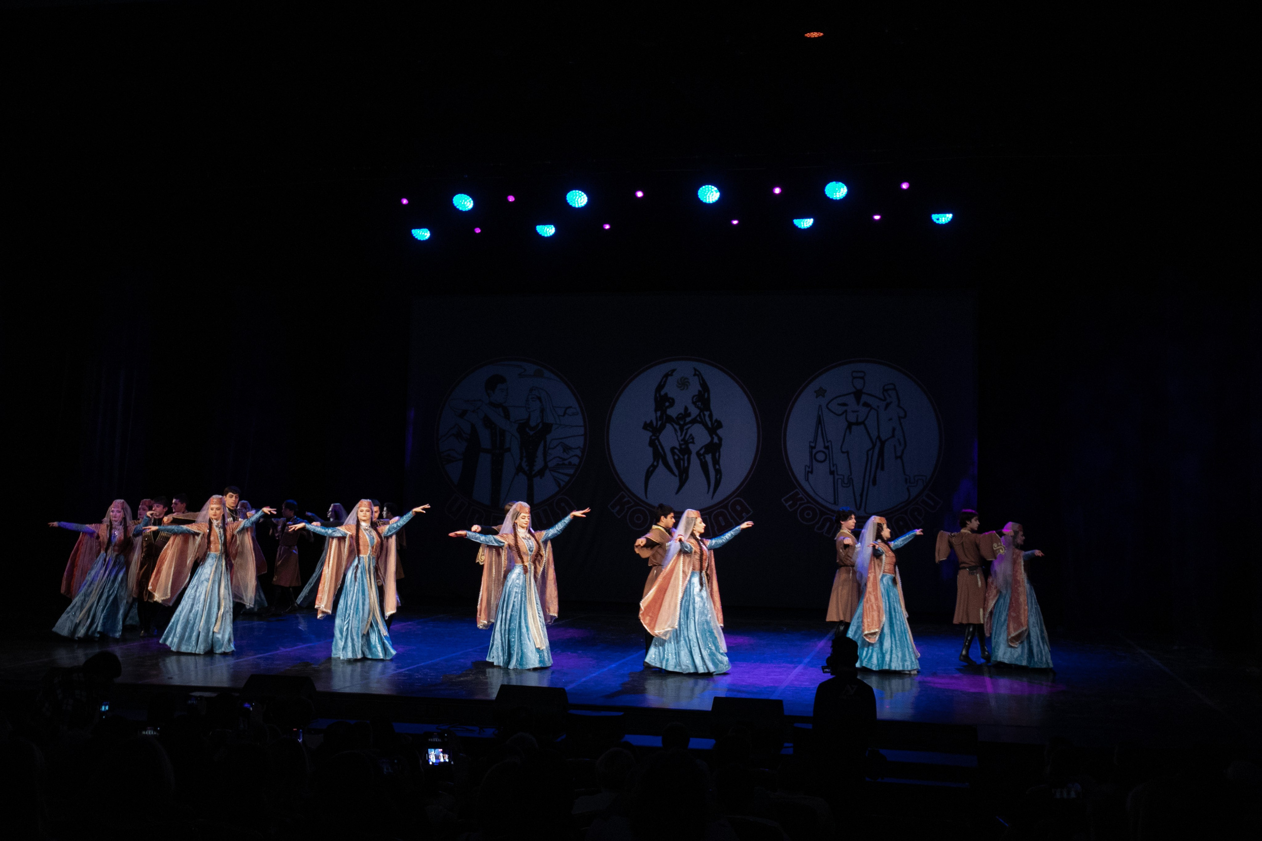 Концерт, грузинские танцы. Art photographer Nino