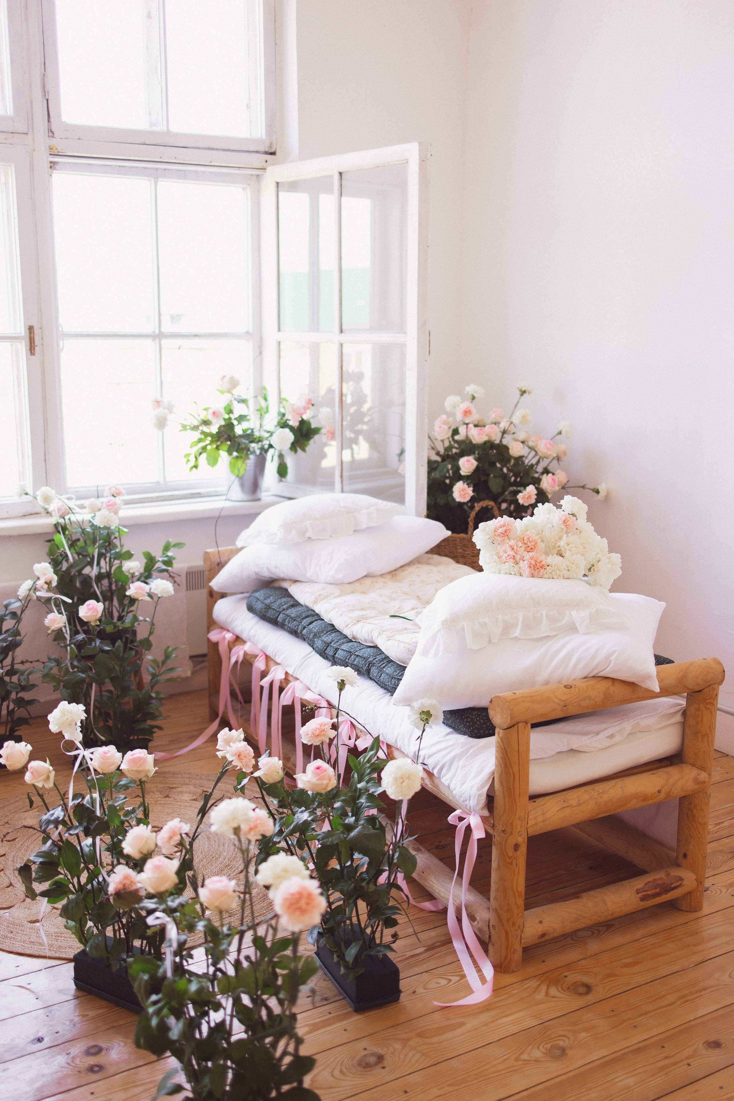 Фотосессия с живыми цветами в фотостудии г. Краснодар. Семейный и детский фотограф в Краснодаре Анна Трашкова