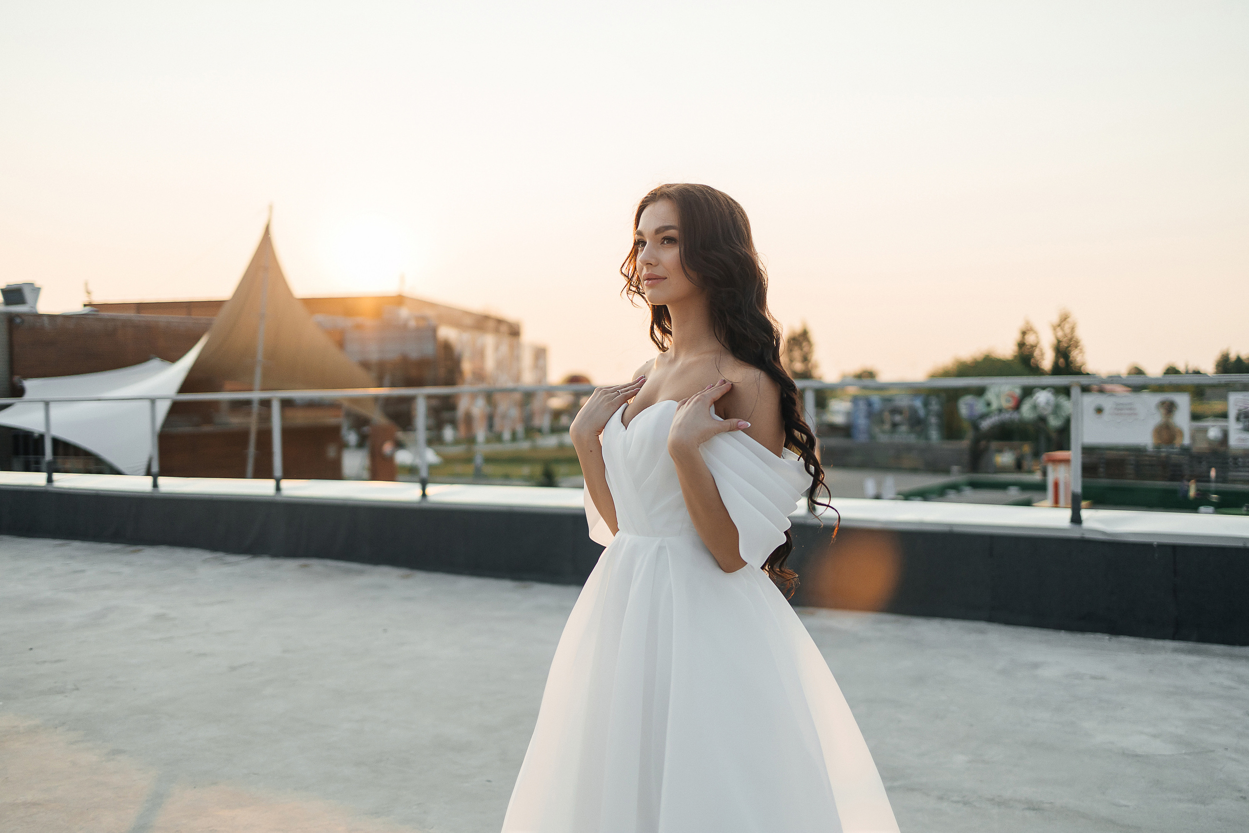 Утро невесты в загородной гостинице. Олег Сверчков | Свадебный фотограф Вологда