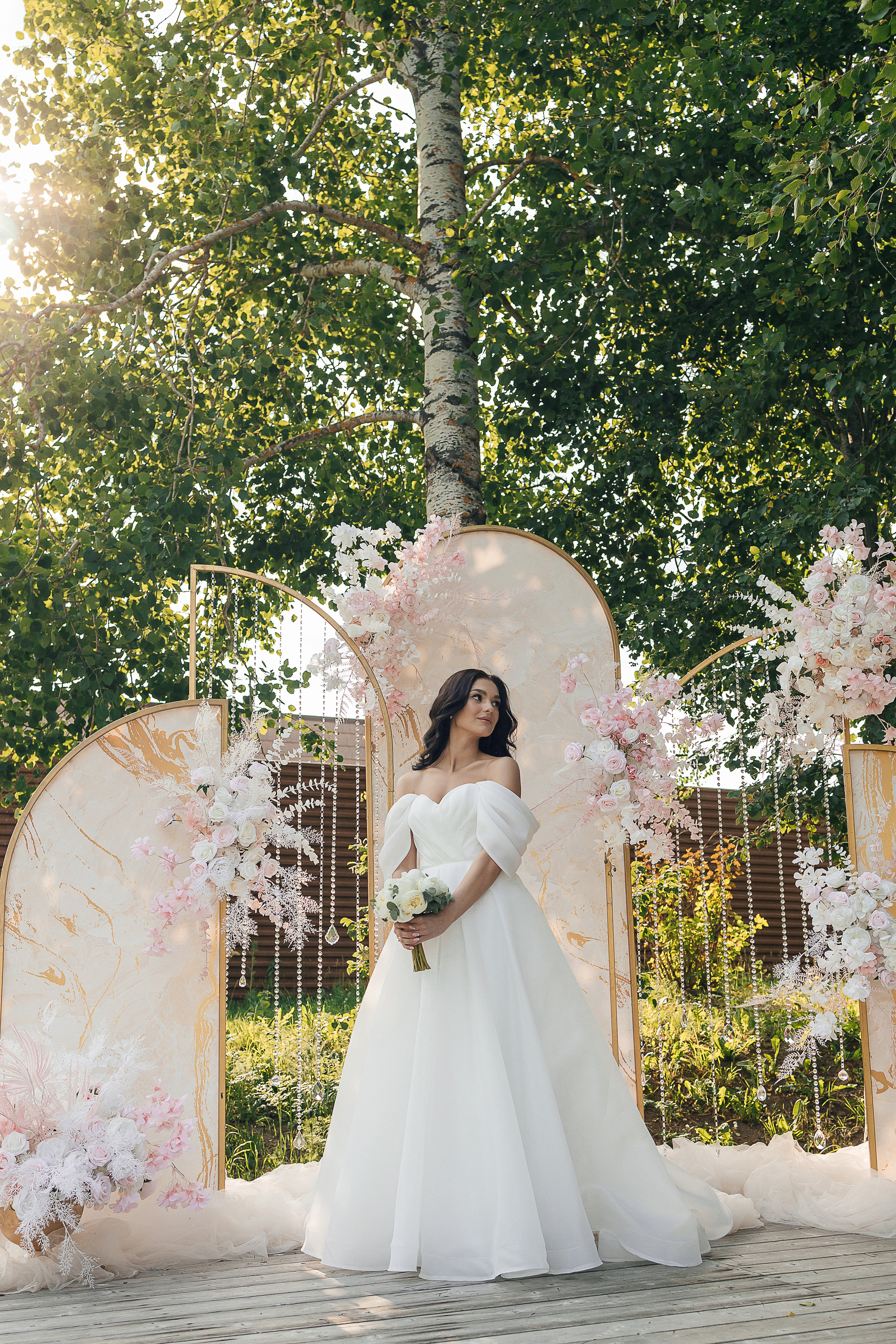 Утро невесты в загородной гостинице. Олег Сверчков | Свадебный фотограф Вологда