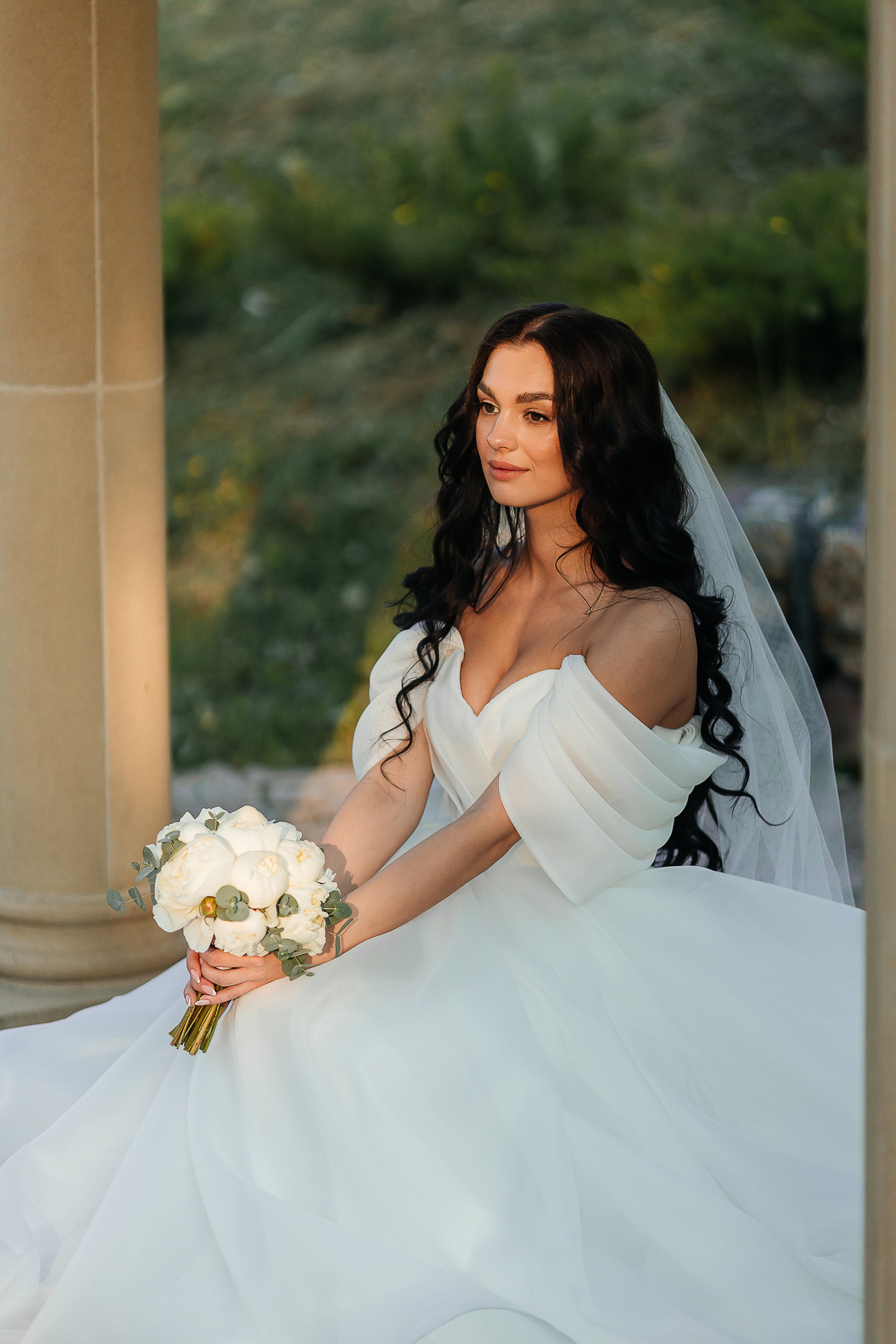 Утро невесты в загородной гостинице. Олег Сверчков | Свадебный фотограф Вологда