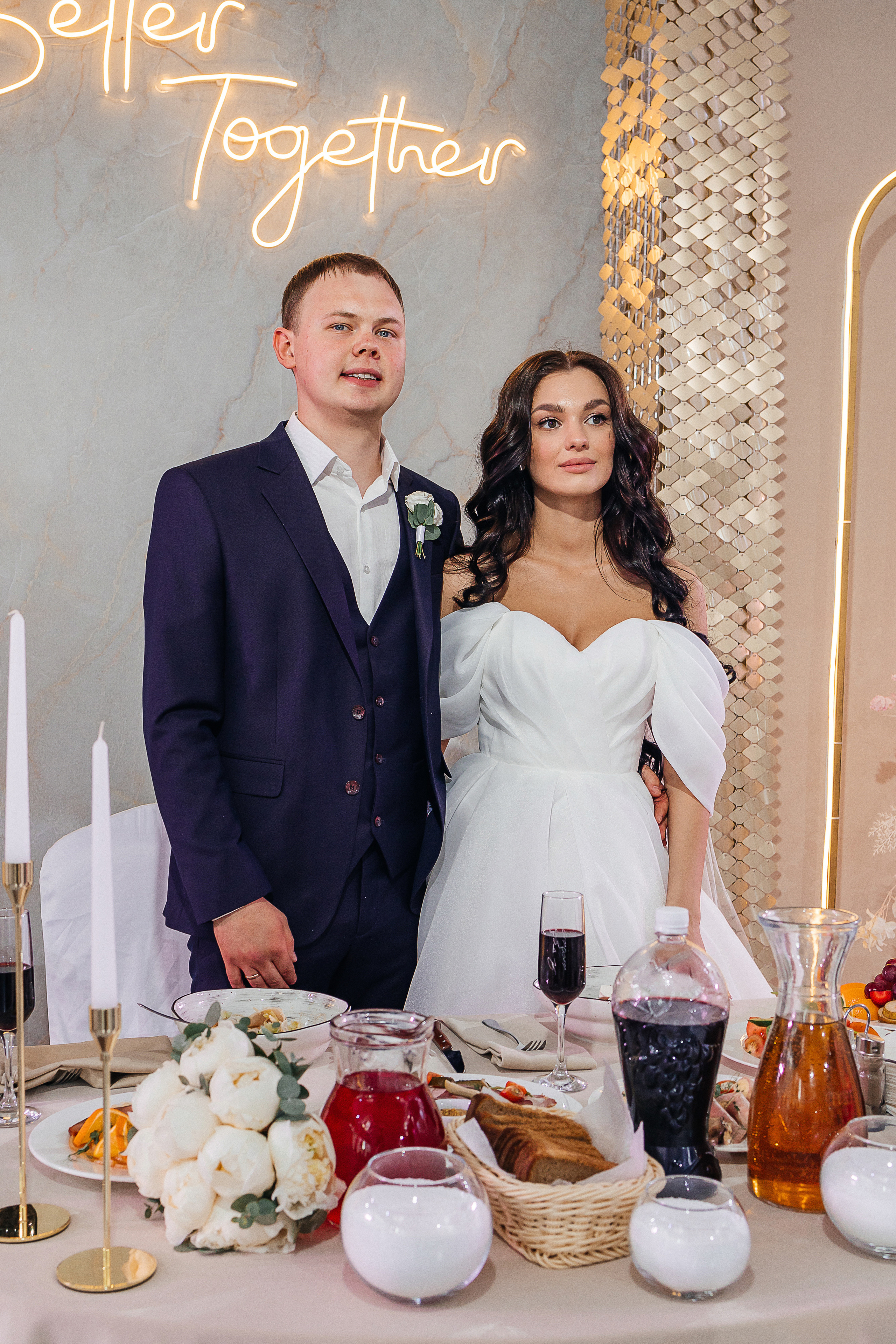 Утро невесты в загородной гостинице. Олег Сверчков | Свадебный фотограф Вологда