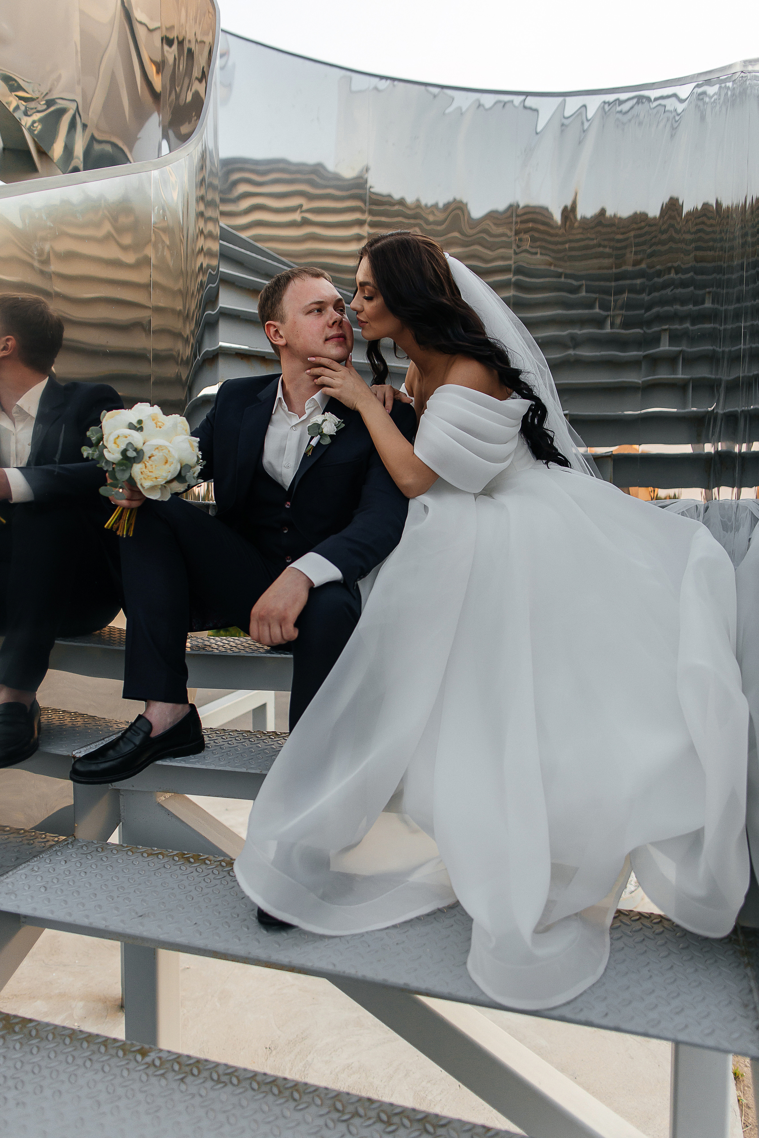 Утро невесты в загородной гостинице. Олег Сверчков | Свадебный фотограф Вологда