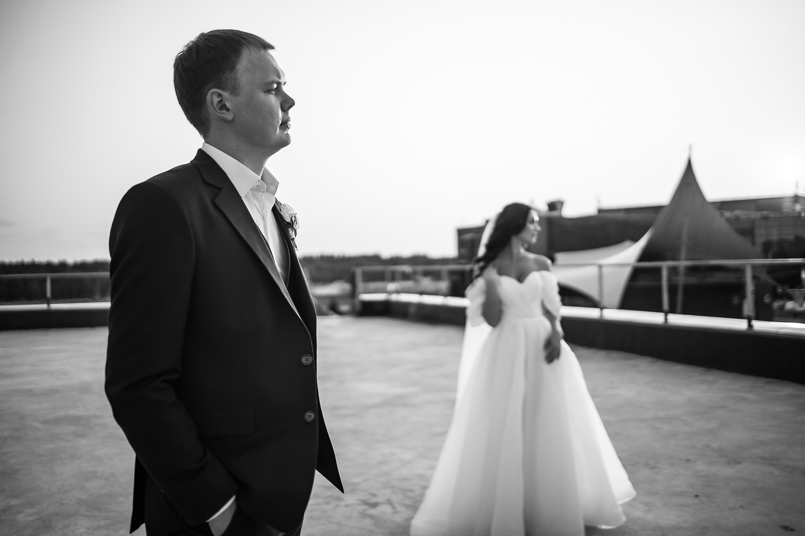 Утро невесты в загородной гостинице. Олег Сверчков | Свадебный фотограф Вологда