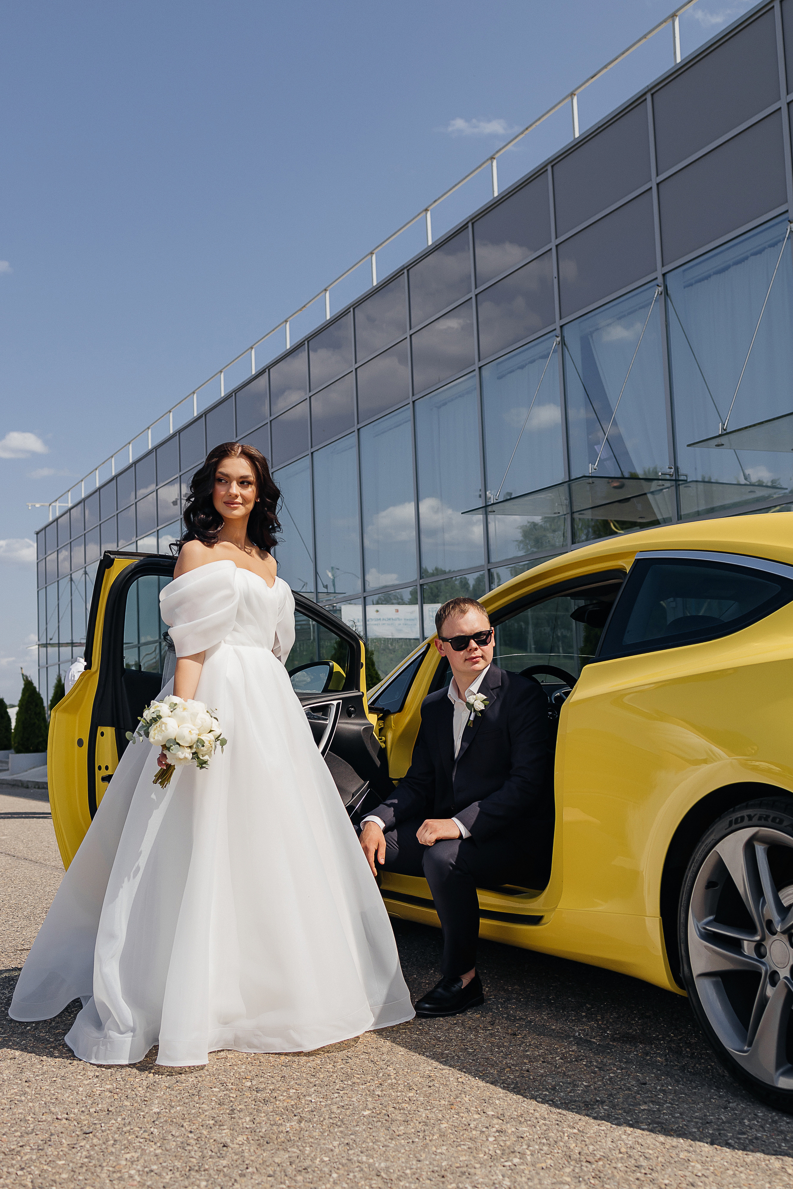 Утро невесты в загородной гостинице. Олег Сверчков | Свадебный фотограф Вологда