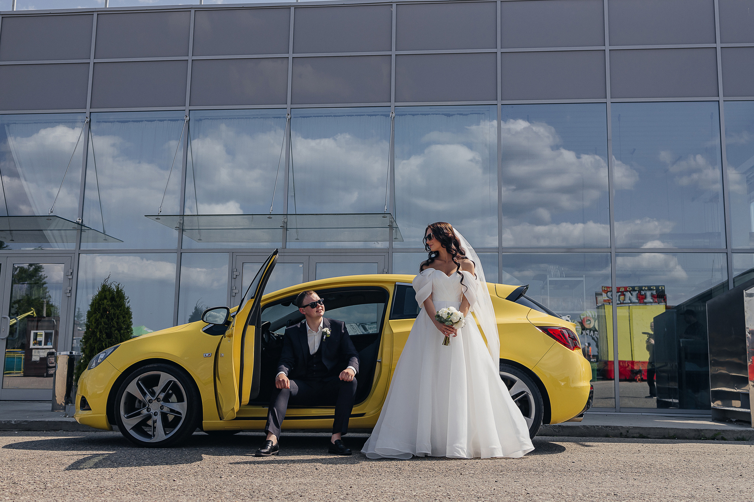 Утро невесты в загородной гостинице. Олег Сверчков | Свадебный фотограф Вологда