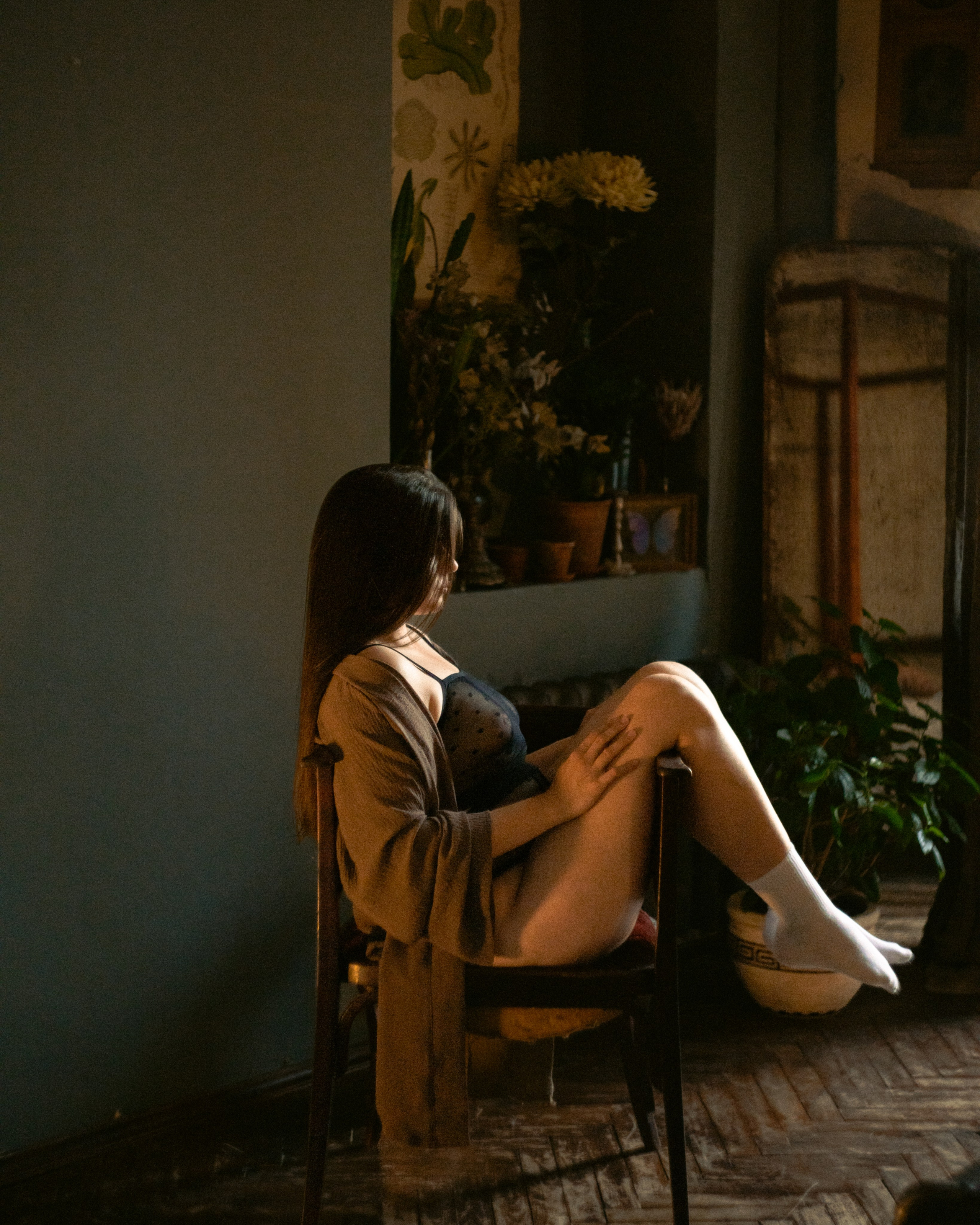 Girl’s photoshoot in real Saint Petersburg’s flat. Katya Che | Photographer | Beograd