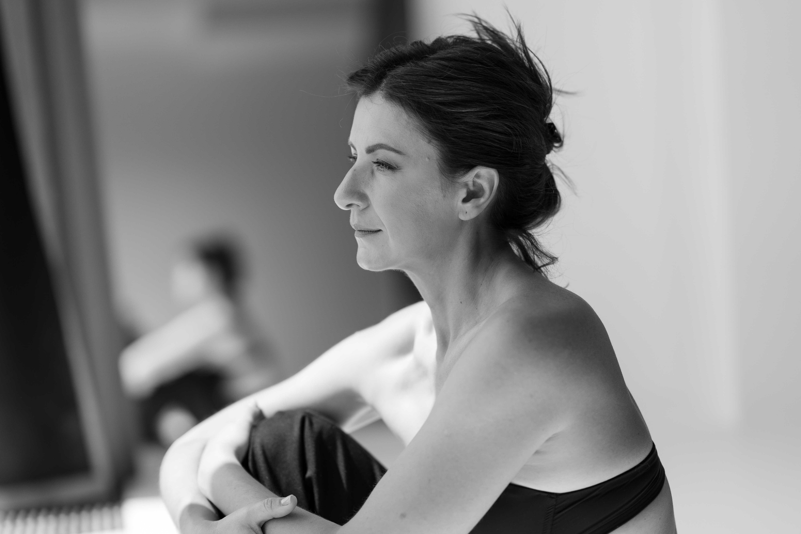 Женский портрет 35+. Женский портретный фотограф 35+ Воронеж. Добро пожаловать в магию ЧБ портрета