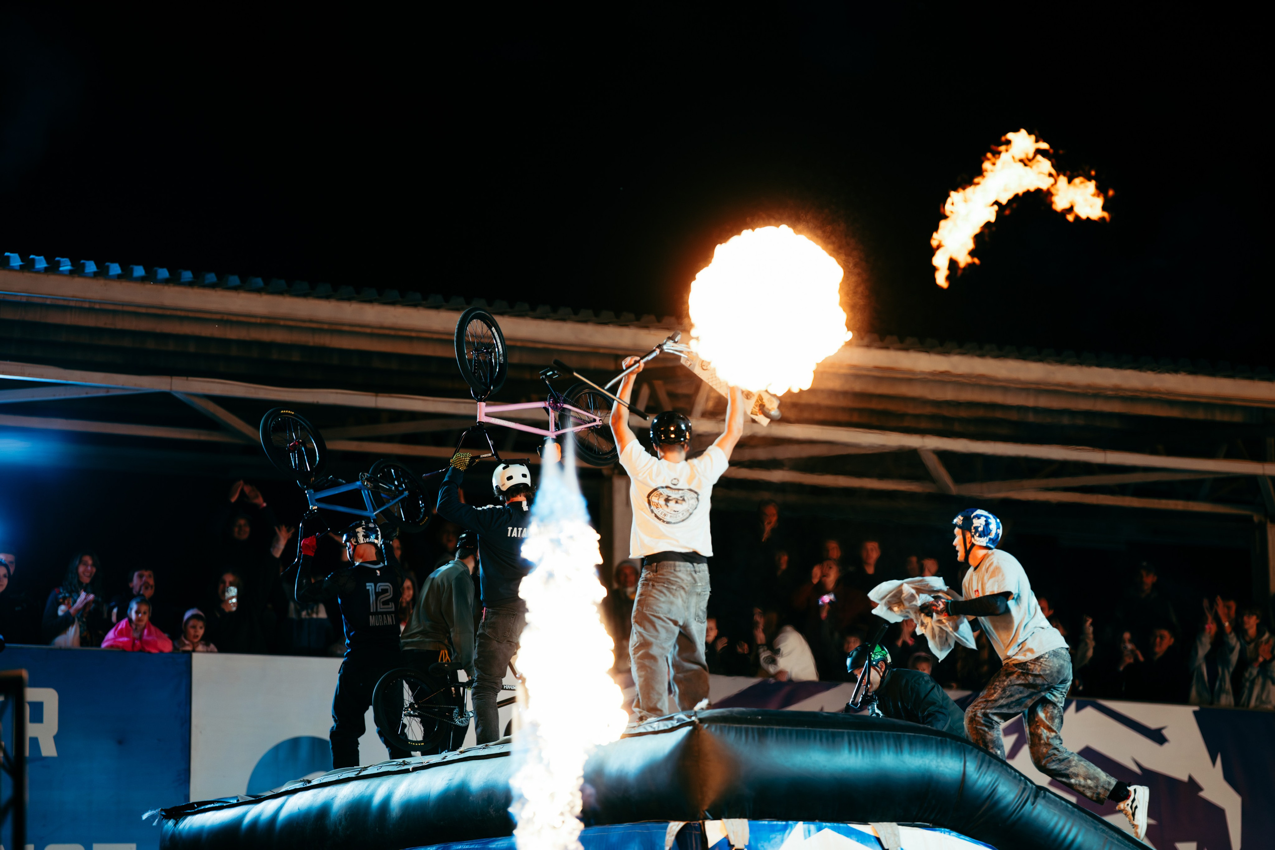Gorilla Drift Ultimate Night. Gorillaenergymedia