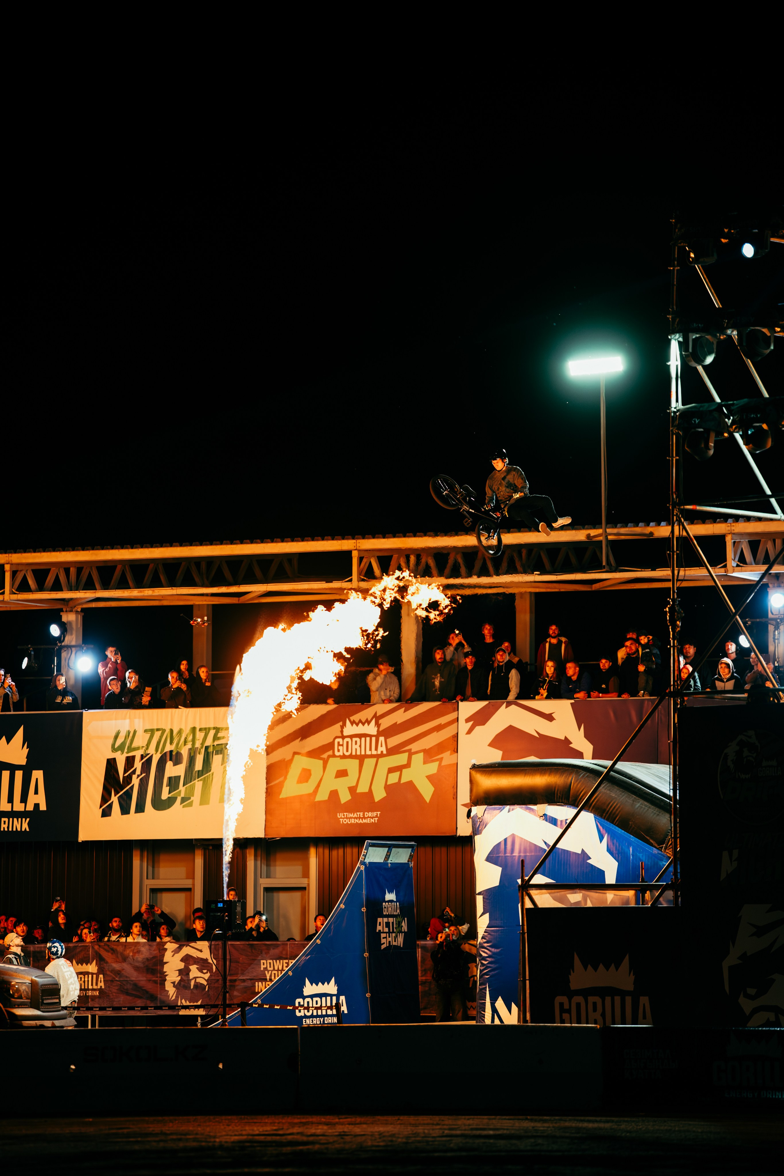 Gorilla Drift Ultimate Night. Gorillaenergymedia
