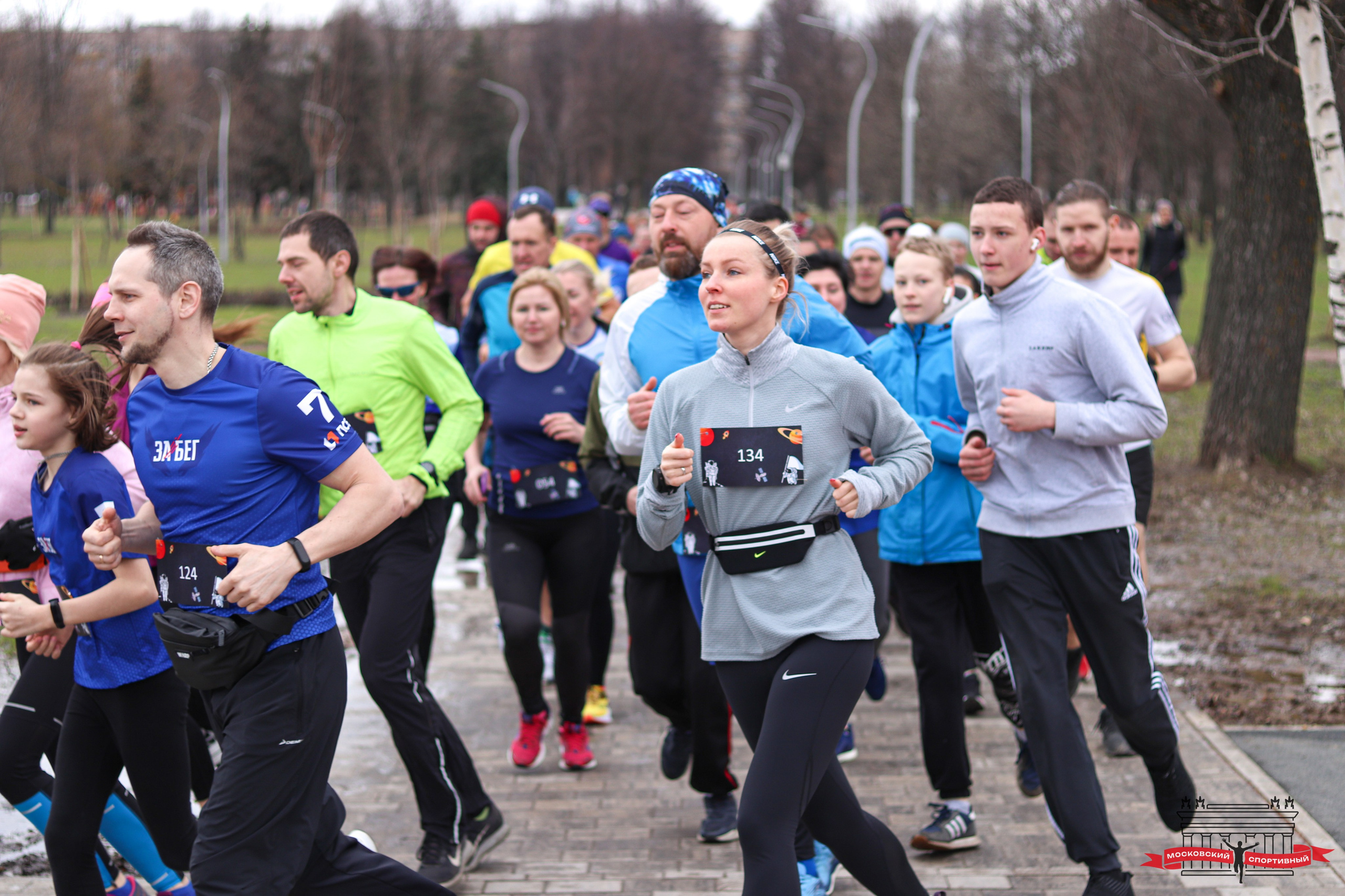Московский Спортивный «КОСМИЧЕСКИЙ RUNOFF». Ивентный фотограф в Санкт-Петербурге Олег Комков