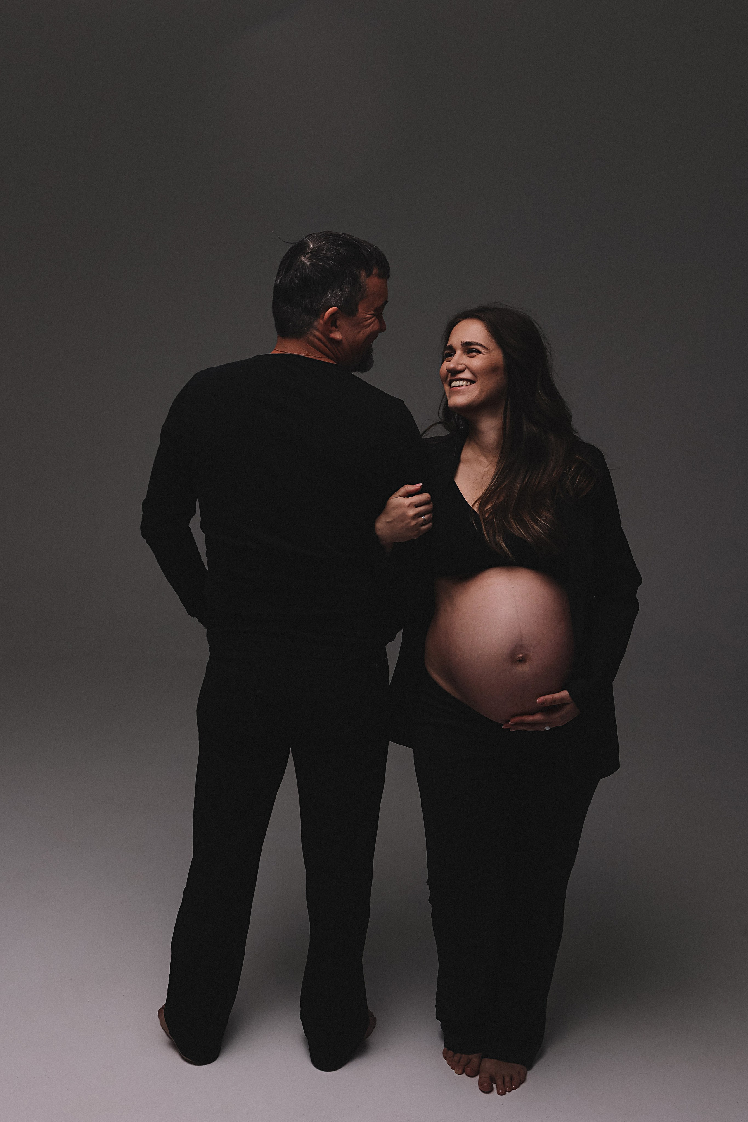 10/11 беременность. Семейный фотограф Тюмень, фотограф на роды Салмина Мария