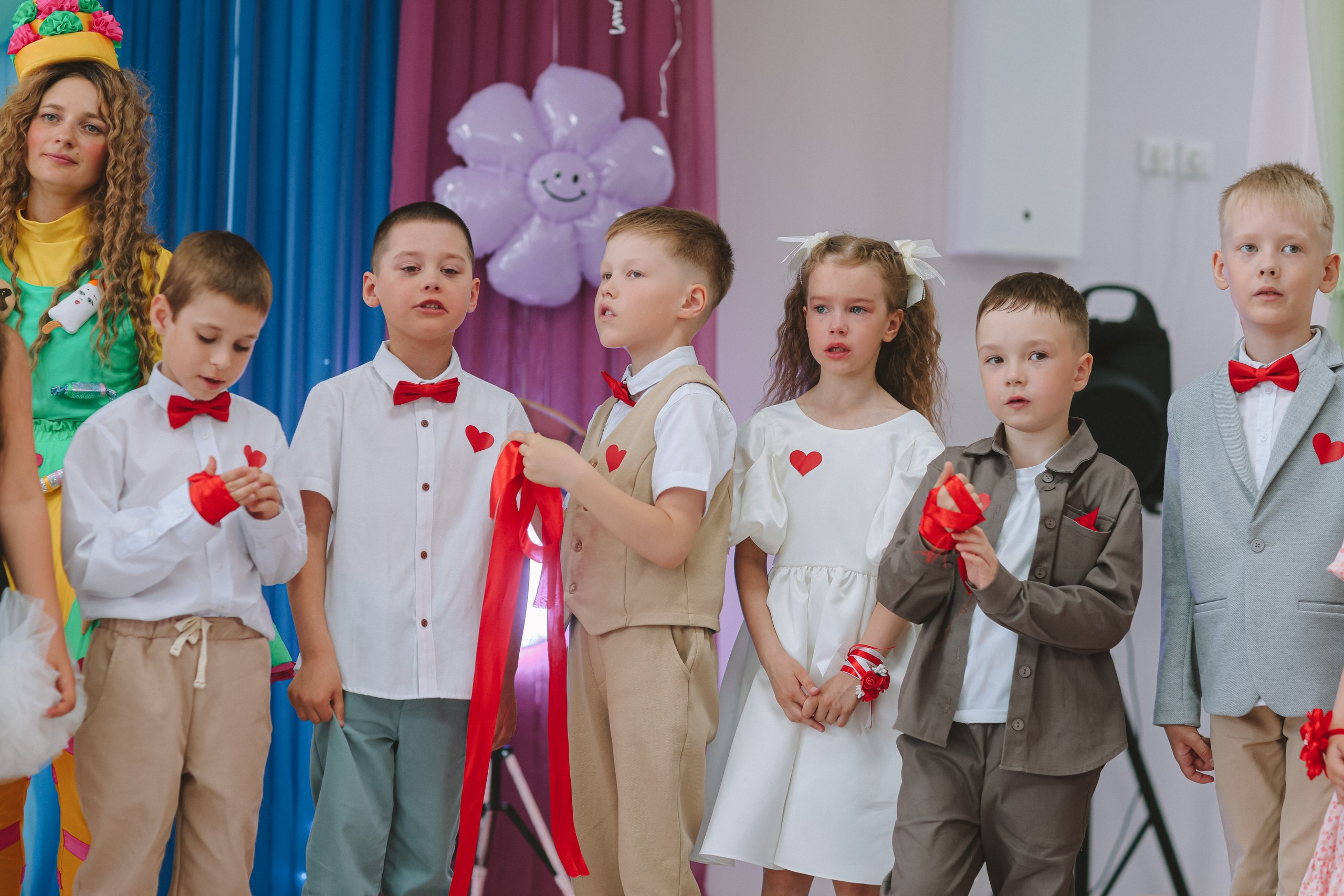 Выпускной репортаж. Семейный фотограф Тюмень, фотограф на роды Салмина Мария