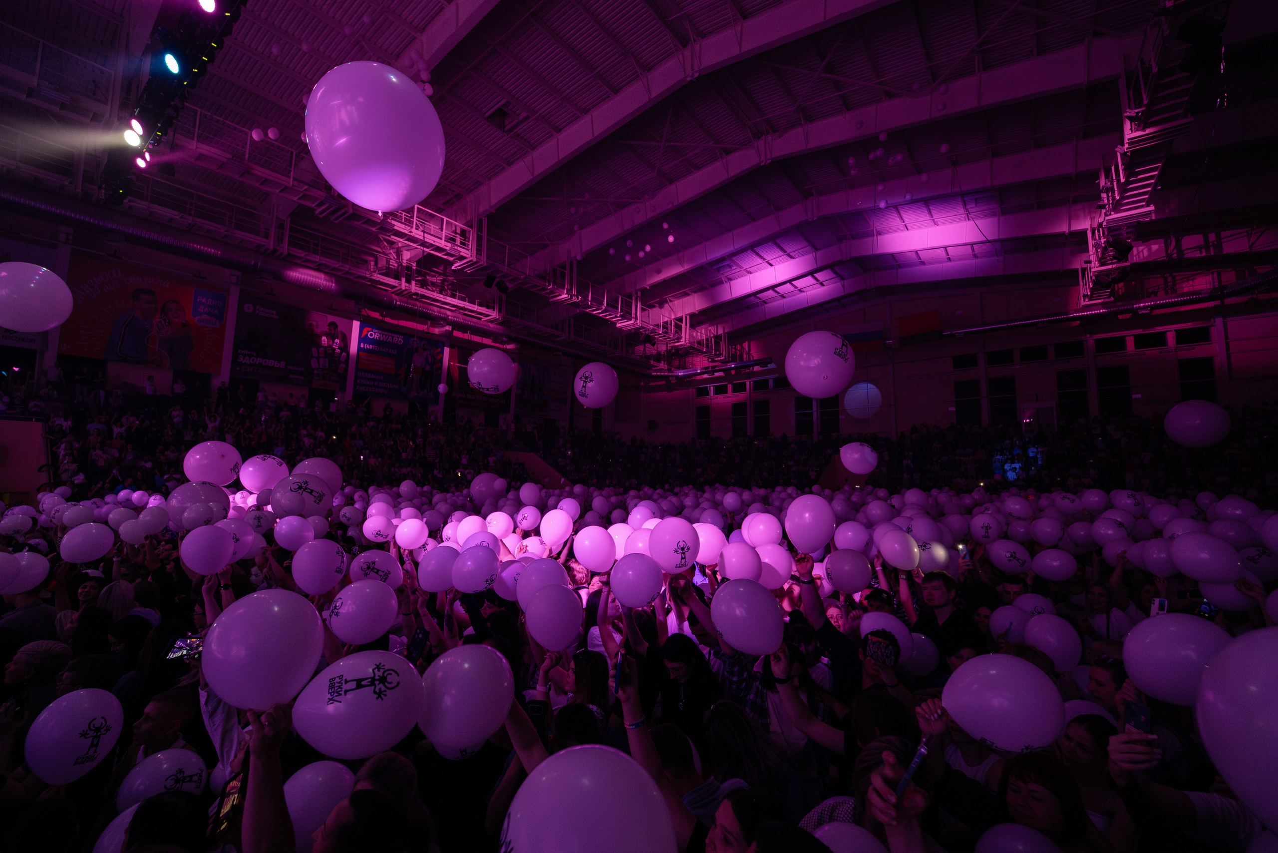 Руки Вверх Смоленск 28.05.2025. Свадебный и семейный фотограф в Москве и Московской области Оксана Шлыкова