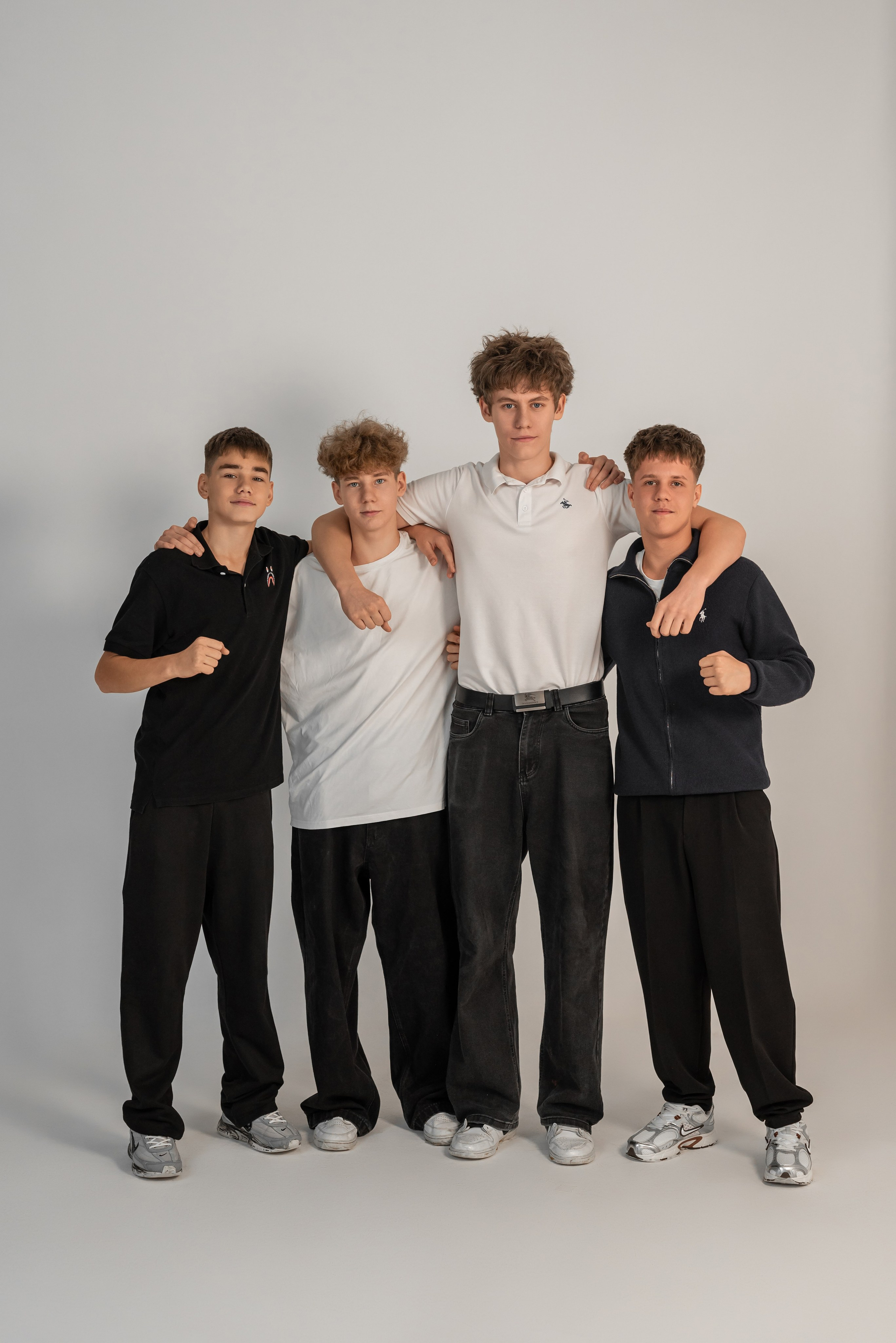 20 школа 9а класс. Фотограф в городе Салават