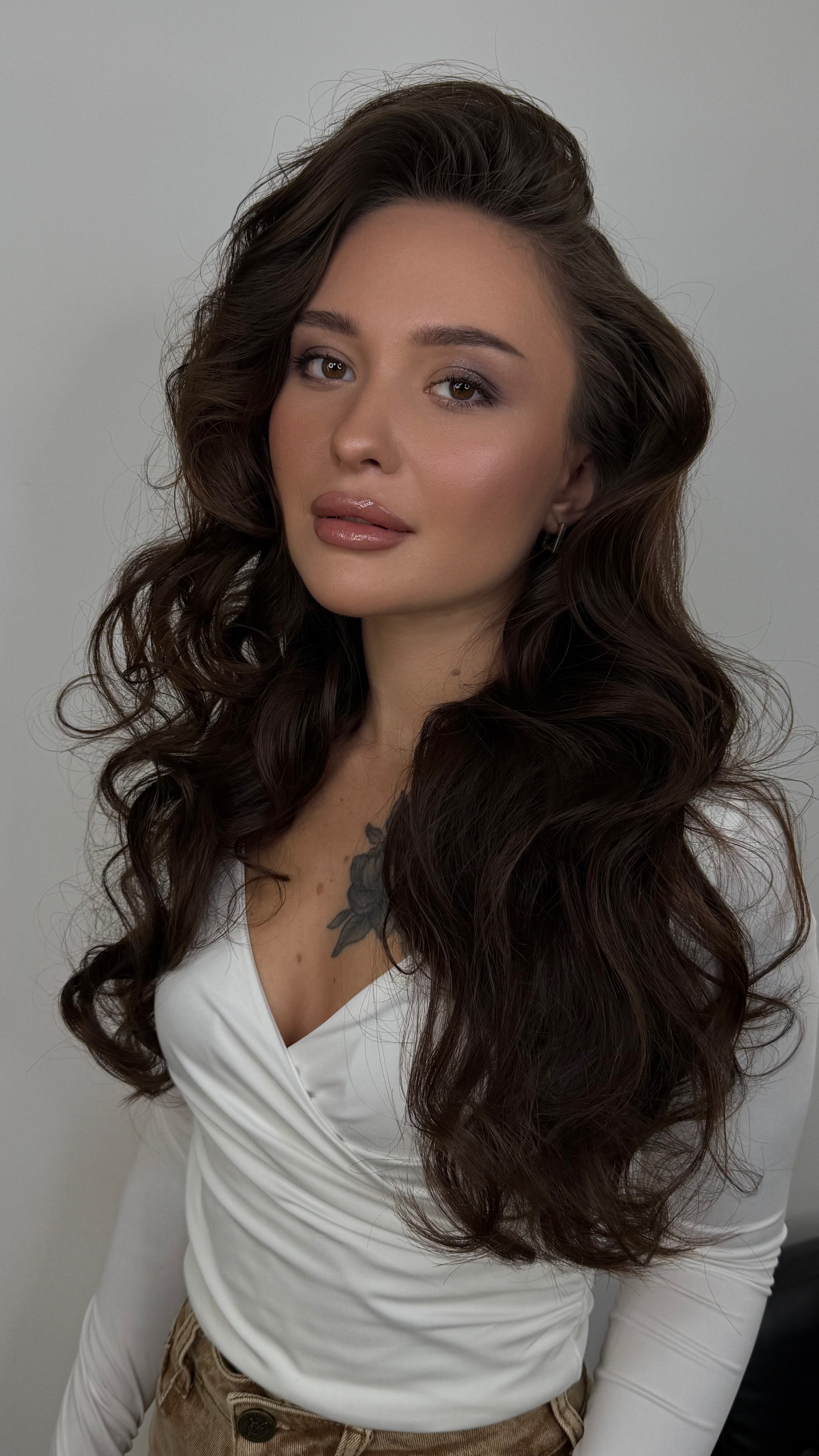 Прически, укладки. Студия визажистов, стилистов по прическам, бровистов и мастеров по ресницам