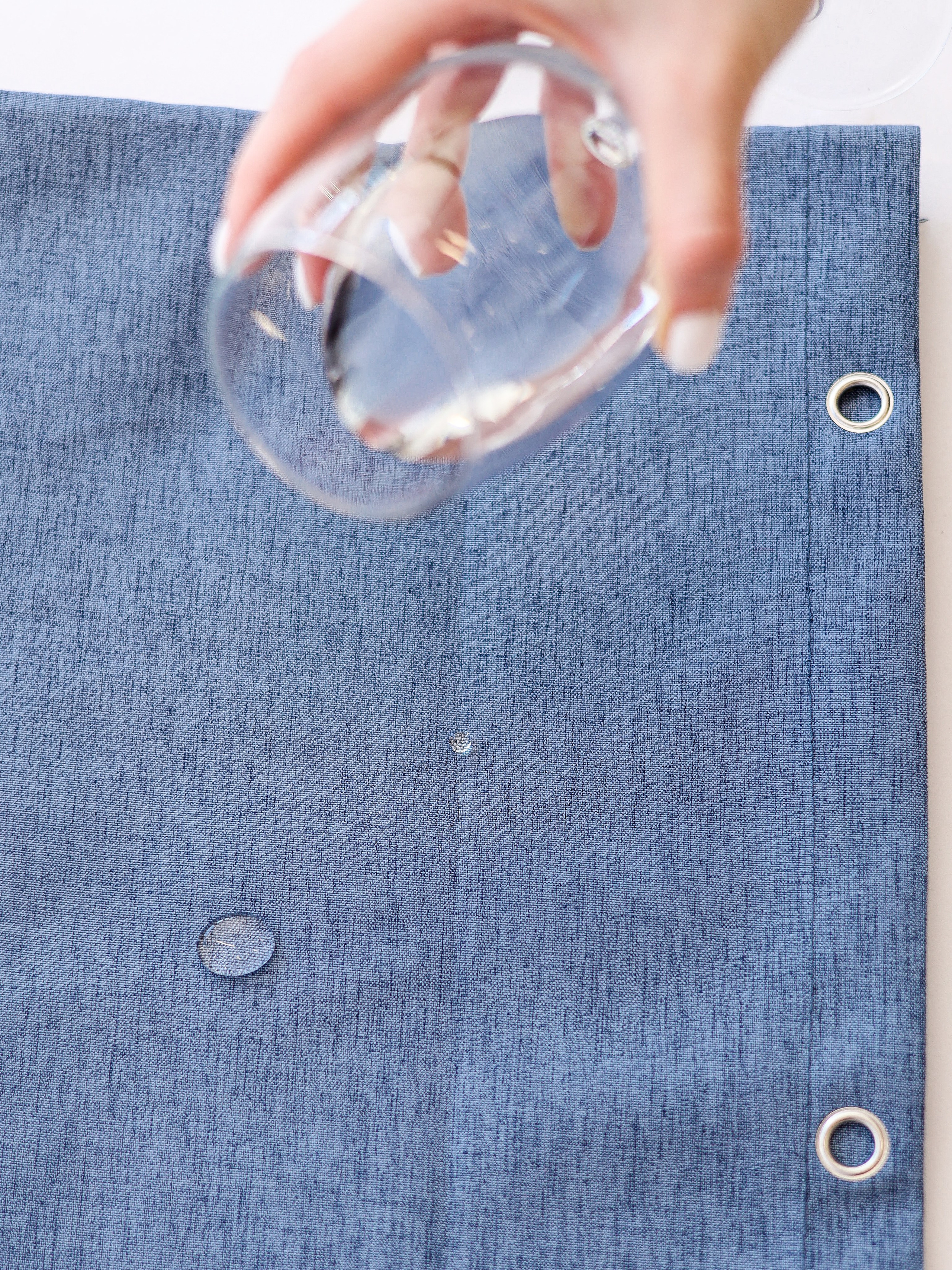 Штора в ванную. Ваш семейный фотограф