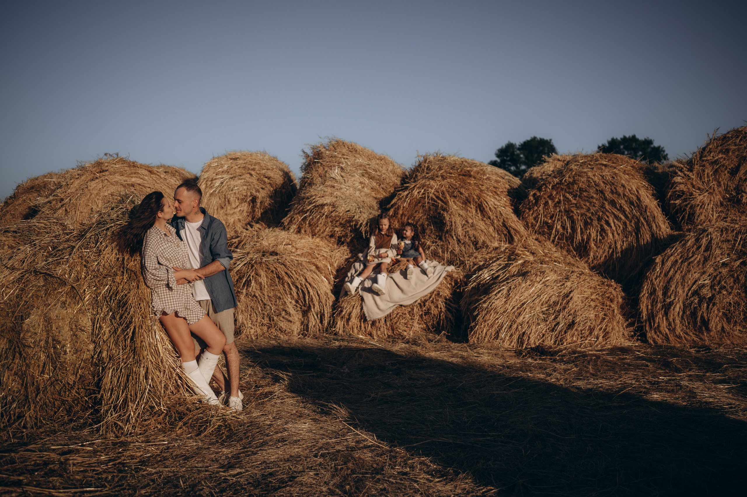 Артур, Алина, Алиса и Афина. Фотограф Горбенко Анна