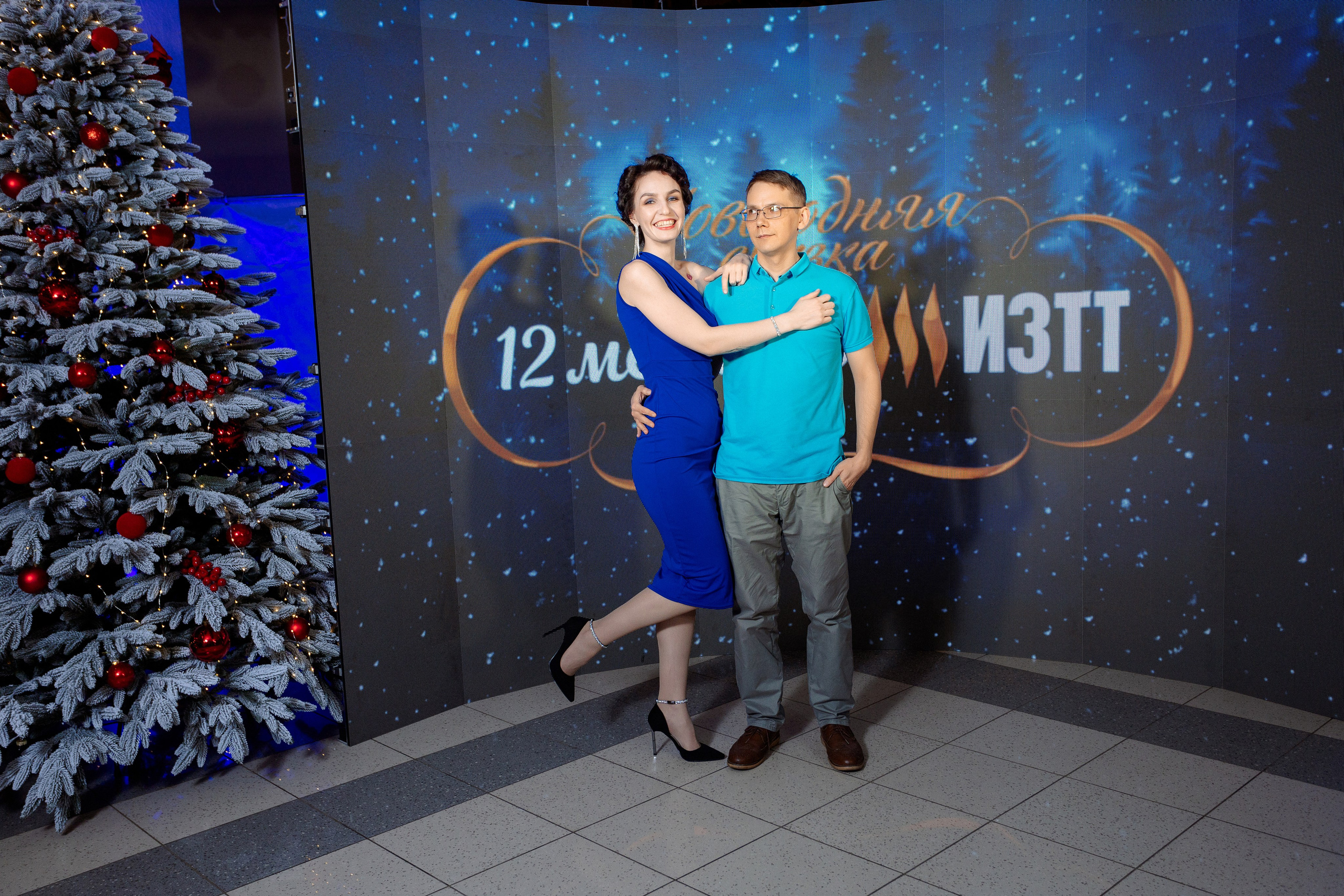 РЕПОРТАЖ: НОВЫЙ ГОД В ДК МЕТАЛЛУРГ. Профессиональный фотограф в Ижевске Леша Петров