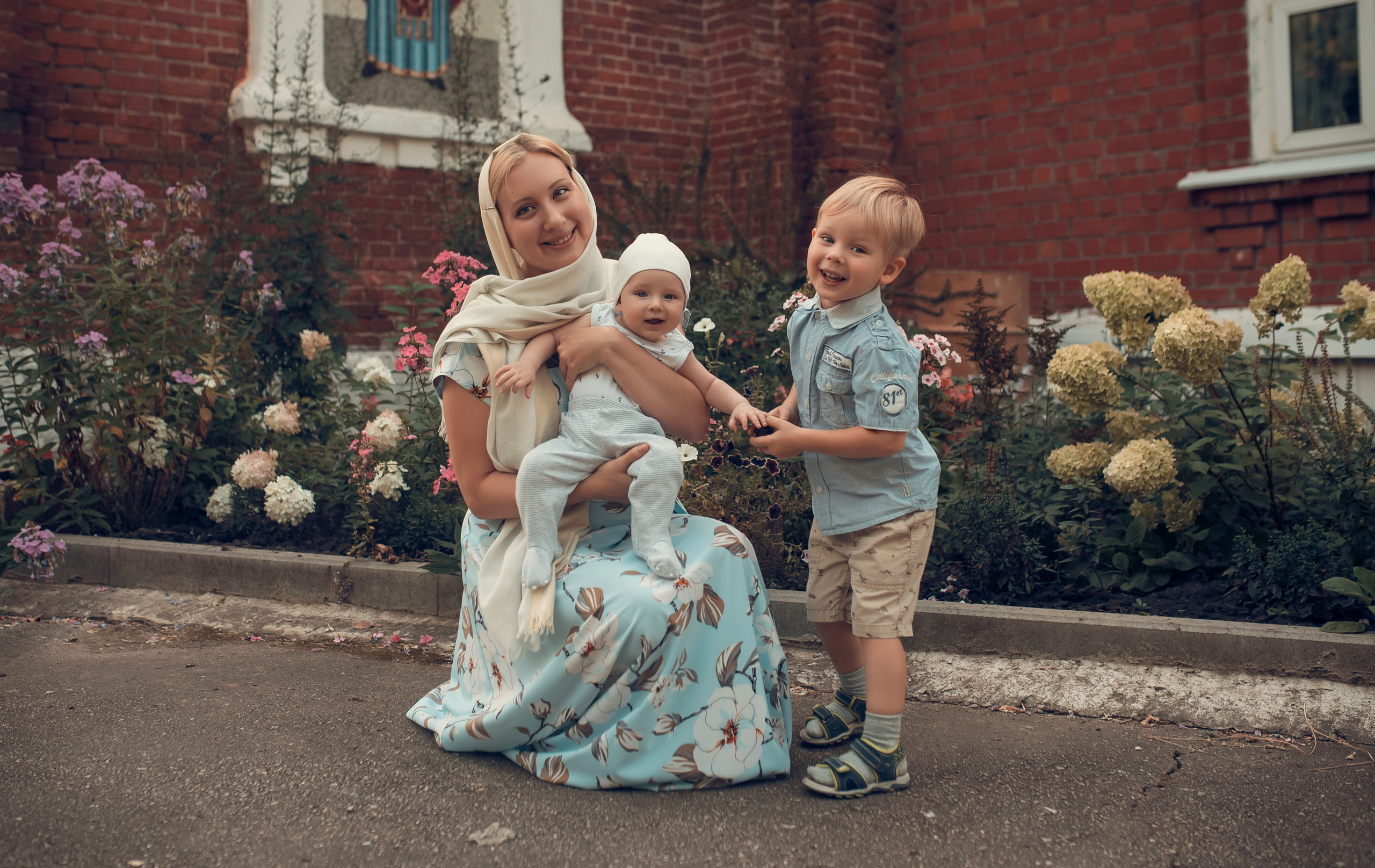 Таинство Крещения Церковь Рождества Пресвятой Богородицы. Семейный фотограф Олеся Батурина Рязань
