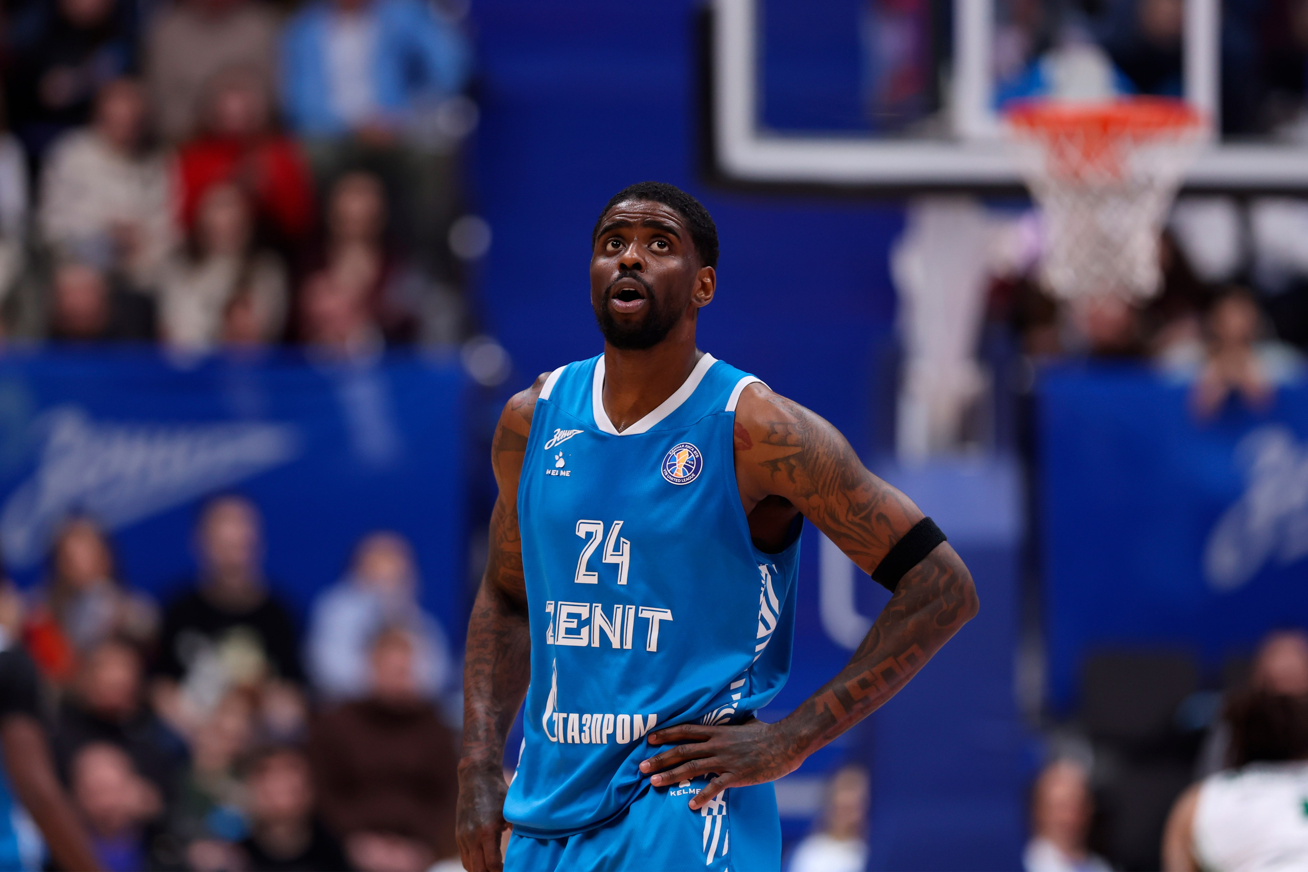 БК Зенит — БК Уникс 13.02.2025. Спортивный и репортажный фотограф Антон Тереханов