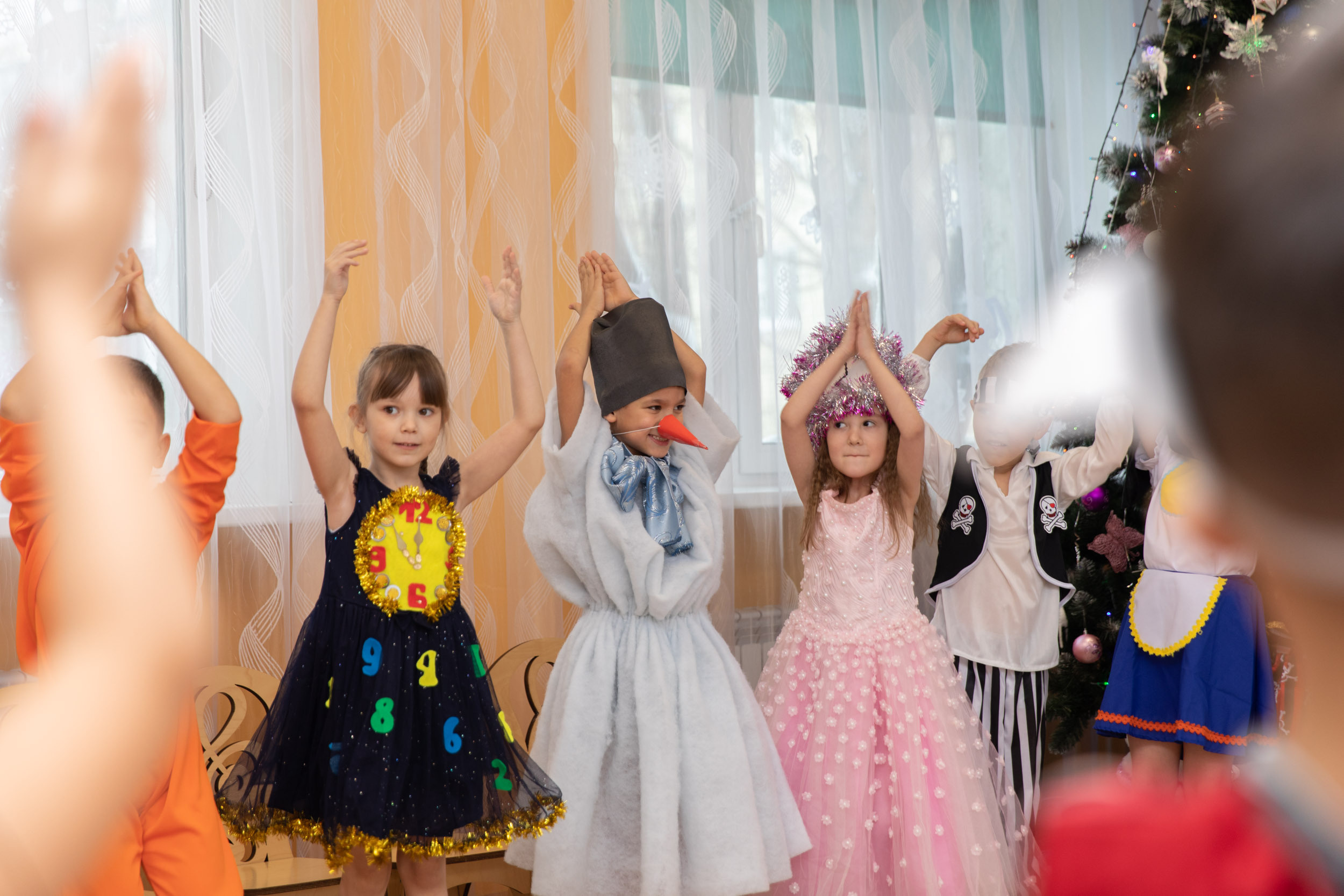 Новогодние утренники 2022. Школьный и детский фотограф в Южно-Сахалинске Анастасия Лескова