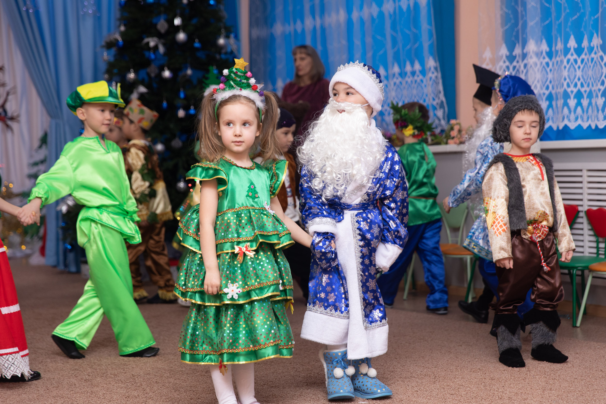 Новогодние утренники 2022. Школьный и детский фотограф в Южно-Сахалинске Анастасия Лескова