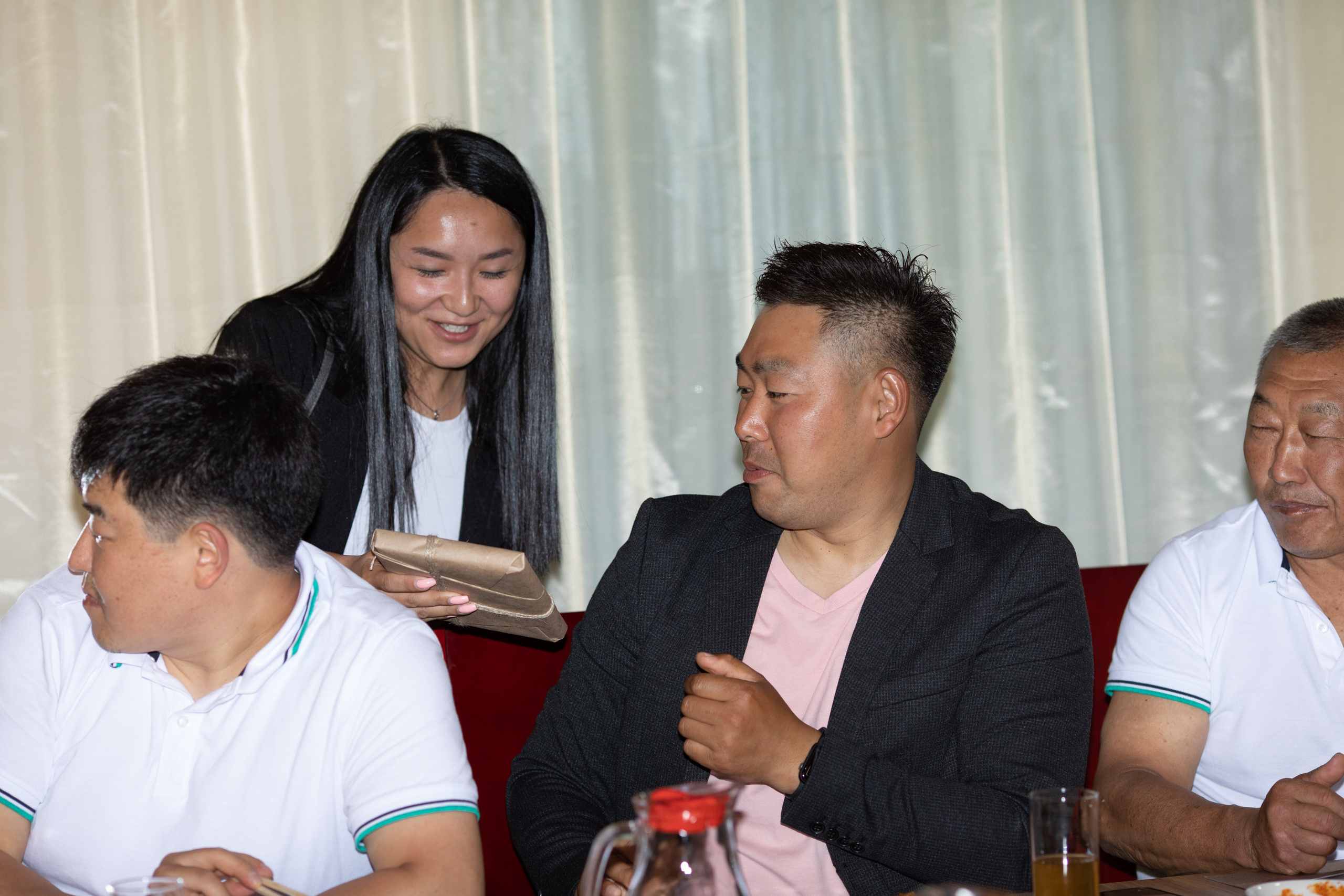 День рождение «Пенуэл» 5 лет. Школьный и детский фотограф в Южно-Сахалинске Анастасия Лескова