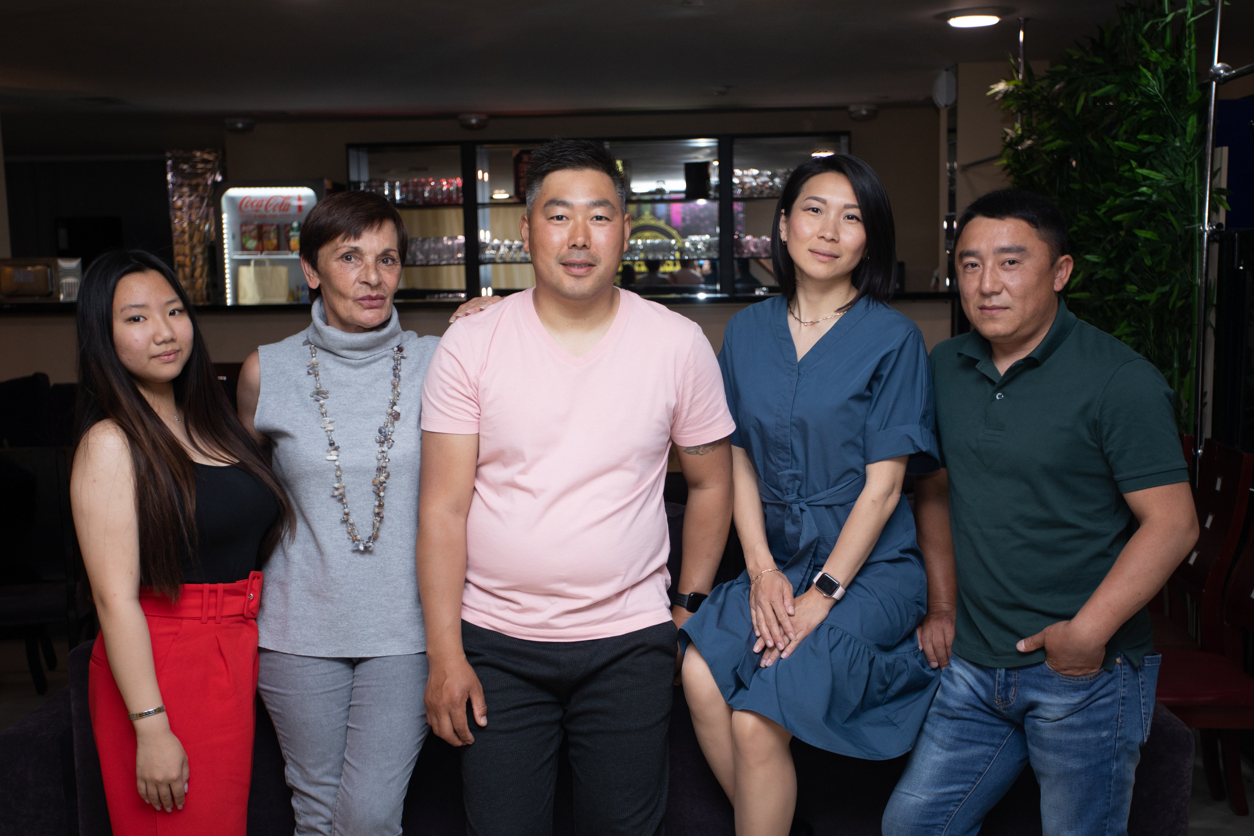 День рождение «Пенуэл» 5 лет. Школьный и детский фотограф в Южно-Сахалинске Анастасия Лескова