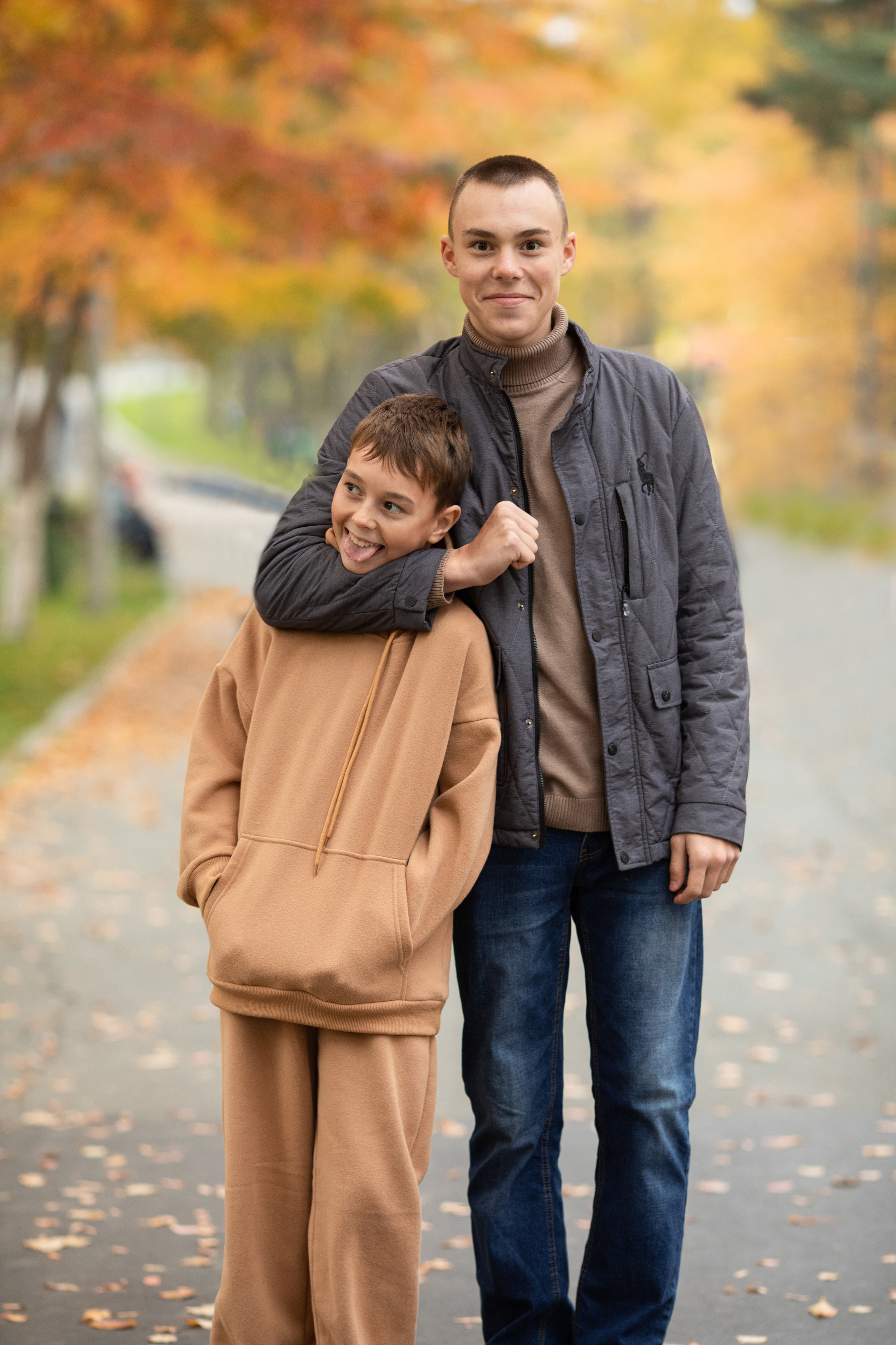 Наталья и сыновья. Осень 2022 г. Школьный и детский фотограф в Южно-Сахалинске Анастасия Лескова