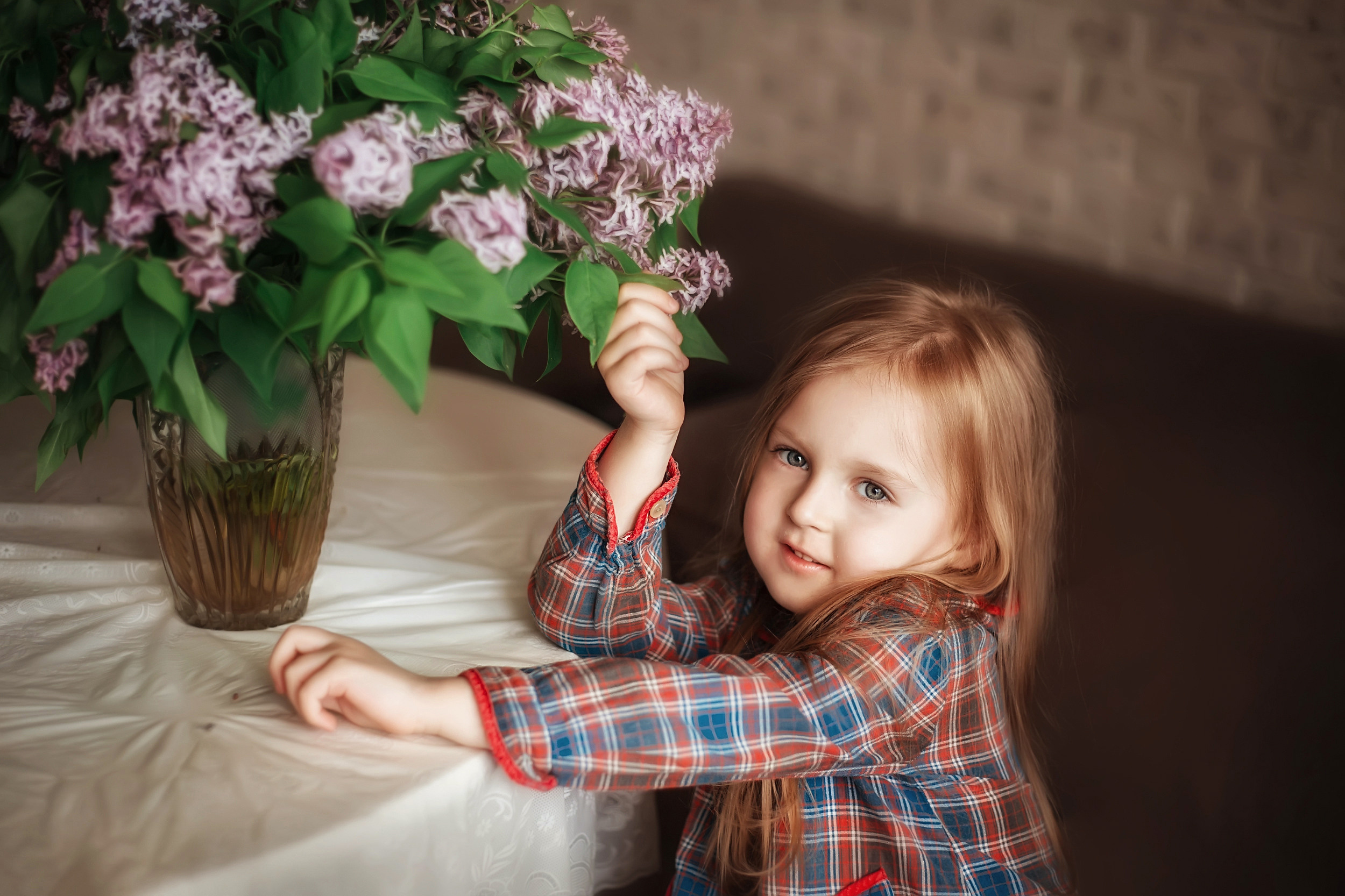 Ева и сирень. Фотохудожник в Брянске Додонова Ольга