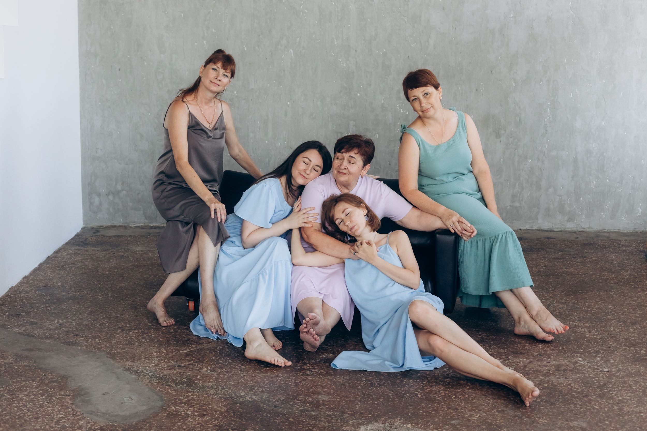 Мама и 4 дочери. Фотограф Марина Верятинская | Краснодар