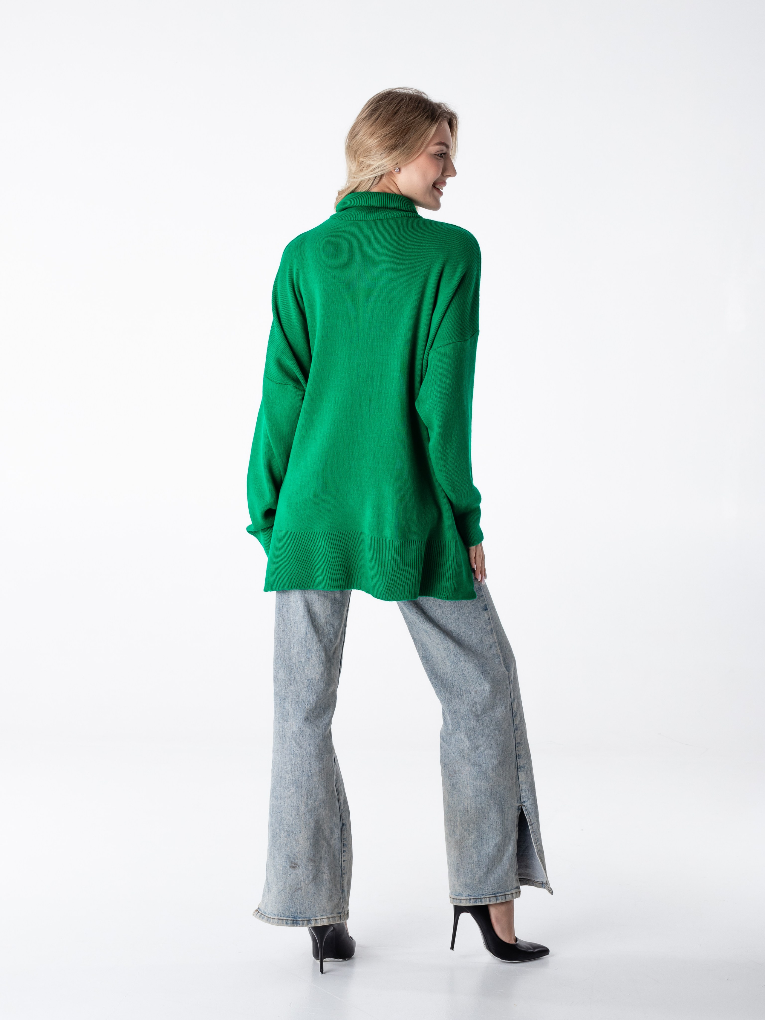 Свитер. Фотограф в Краснодаре Арина Кудряшова