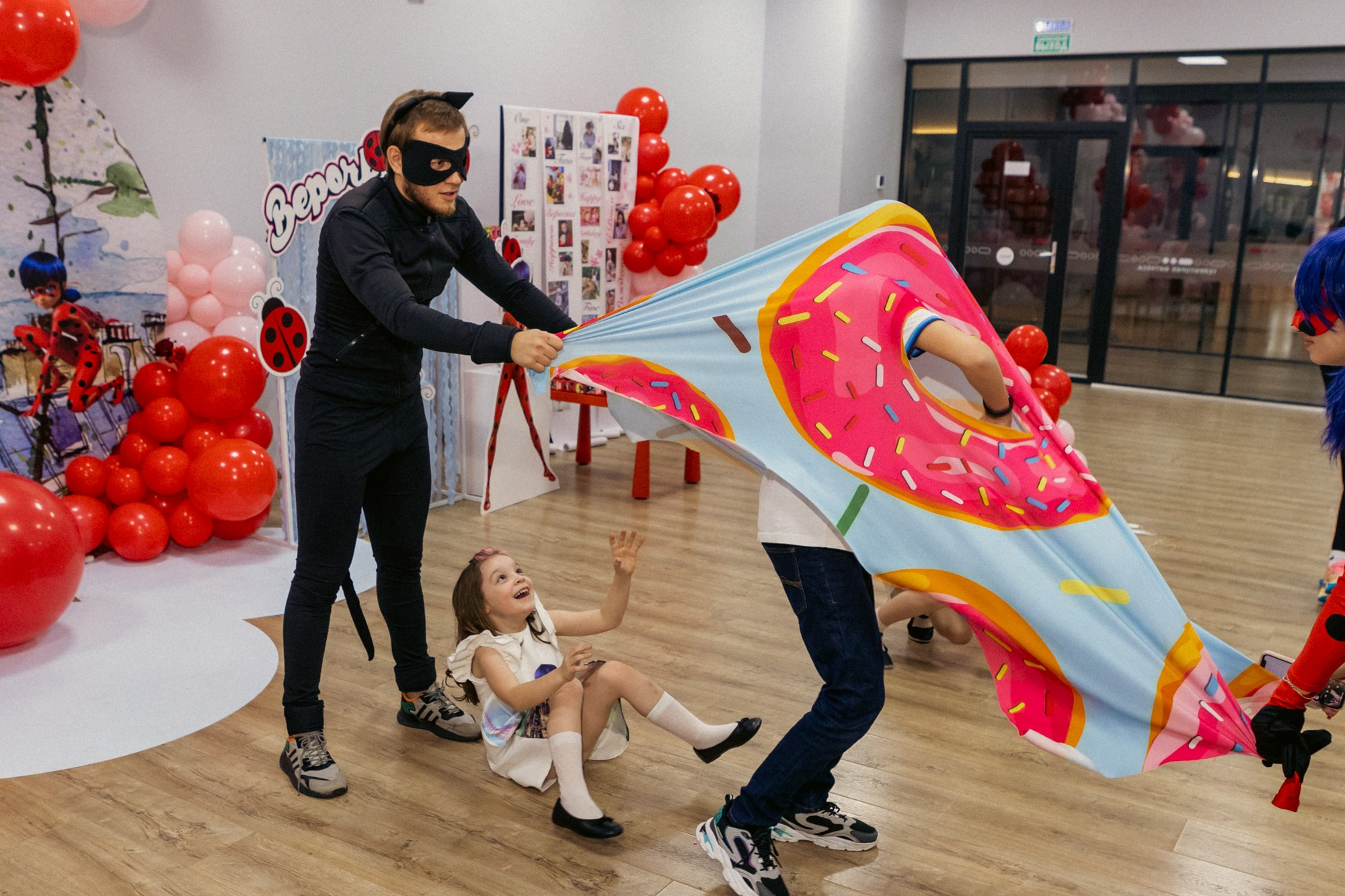 День Рождения в Территории Фитнеса. Фотограф в Оренбурге. Профессиональный фотограф