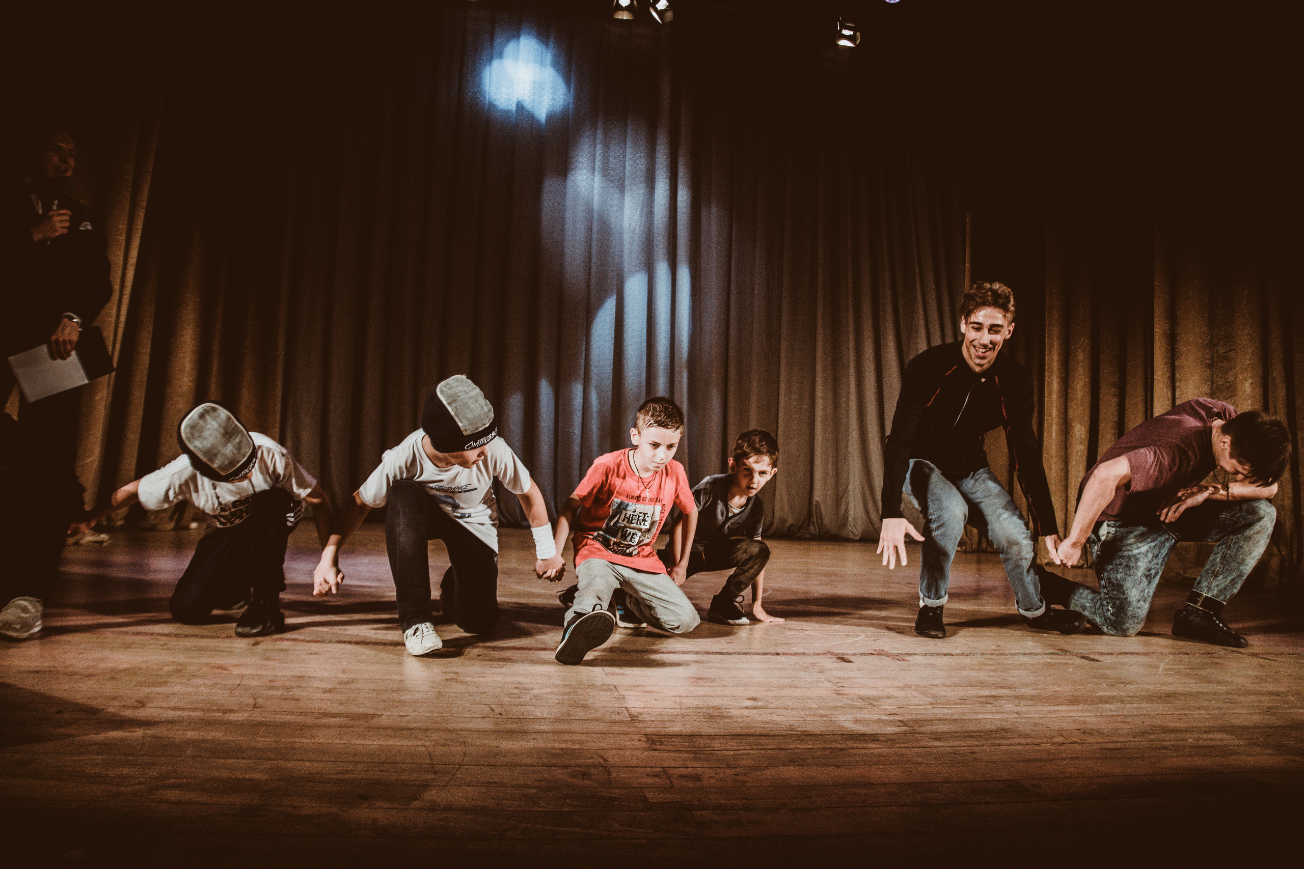 Детский танцевальный концерт. Фотограф на крещение и венчание в Нижнем Новгороде.Свадебный Фотограф