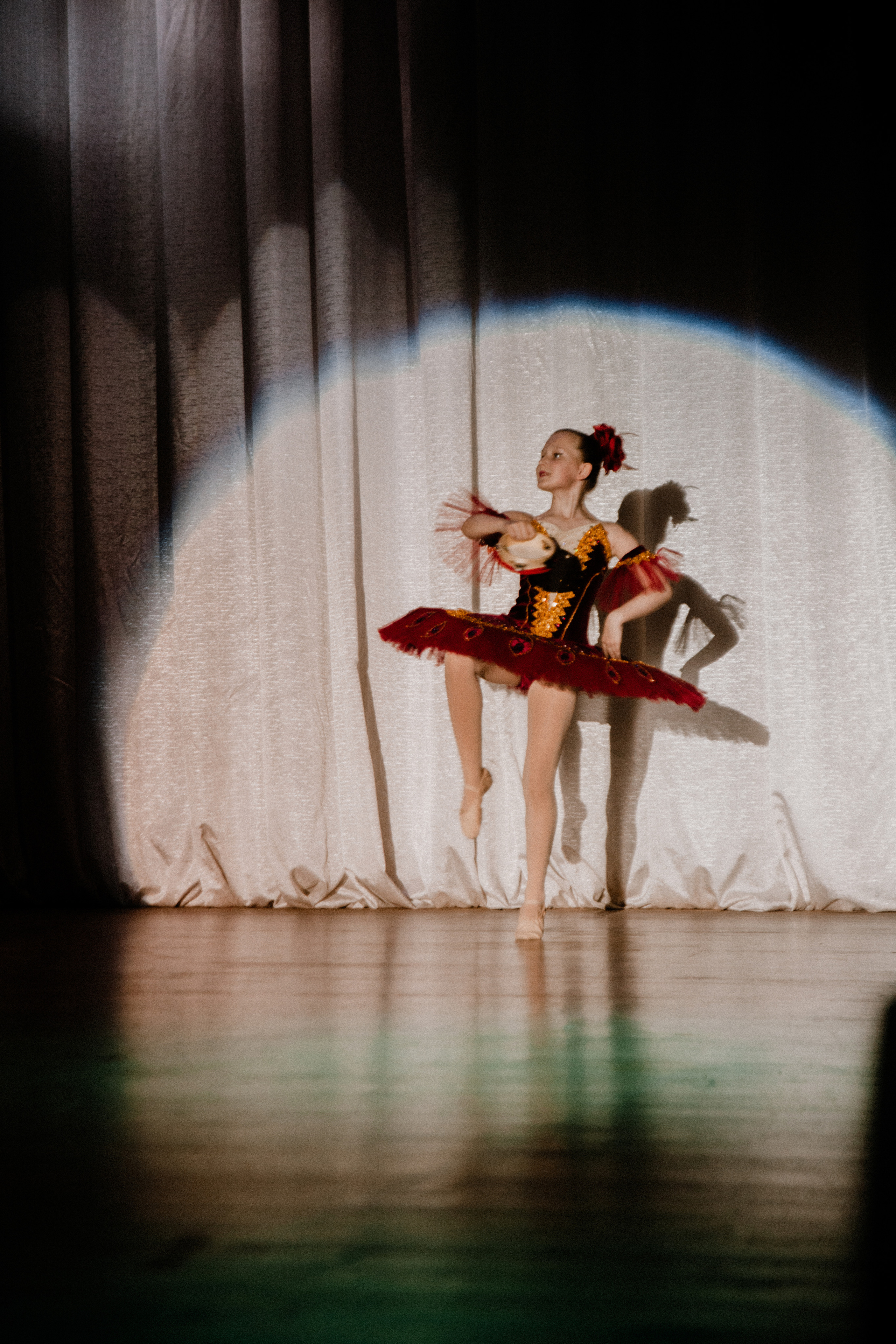 Детский танцевальный концерт. Фотограф на крещение и венчание в Нижнем Новгороде.Свадебный Фотограф