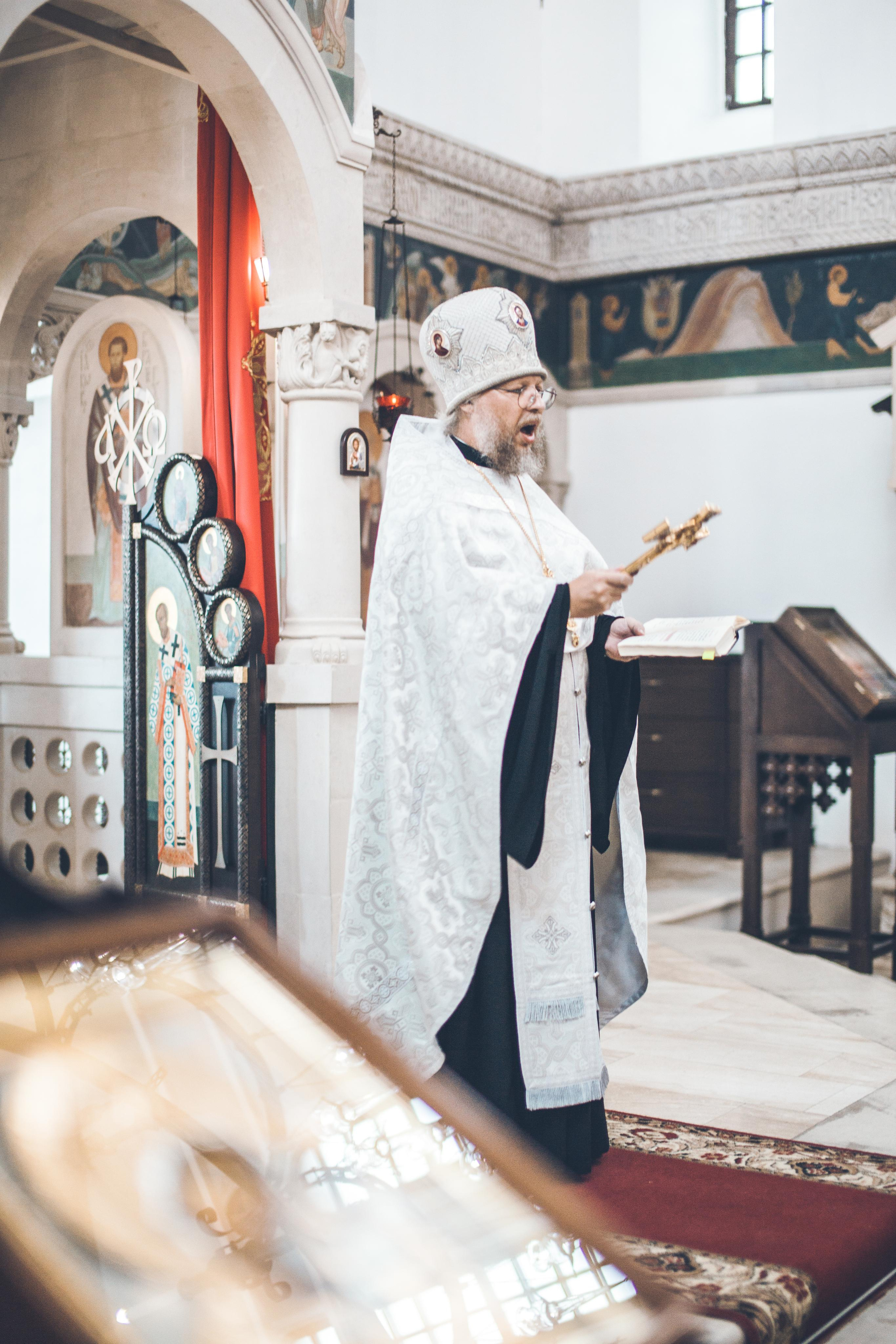 Свадьба и венчание Ильи и Анастасии. Фотограф на крещение и венчание в Нижнем Новгороде.Свадебный Фотограф