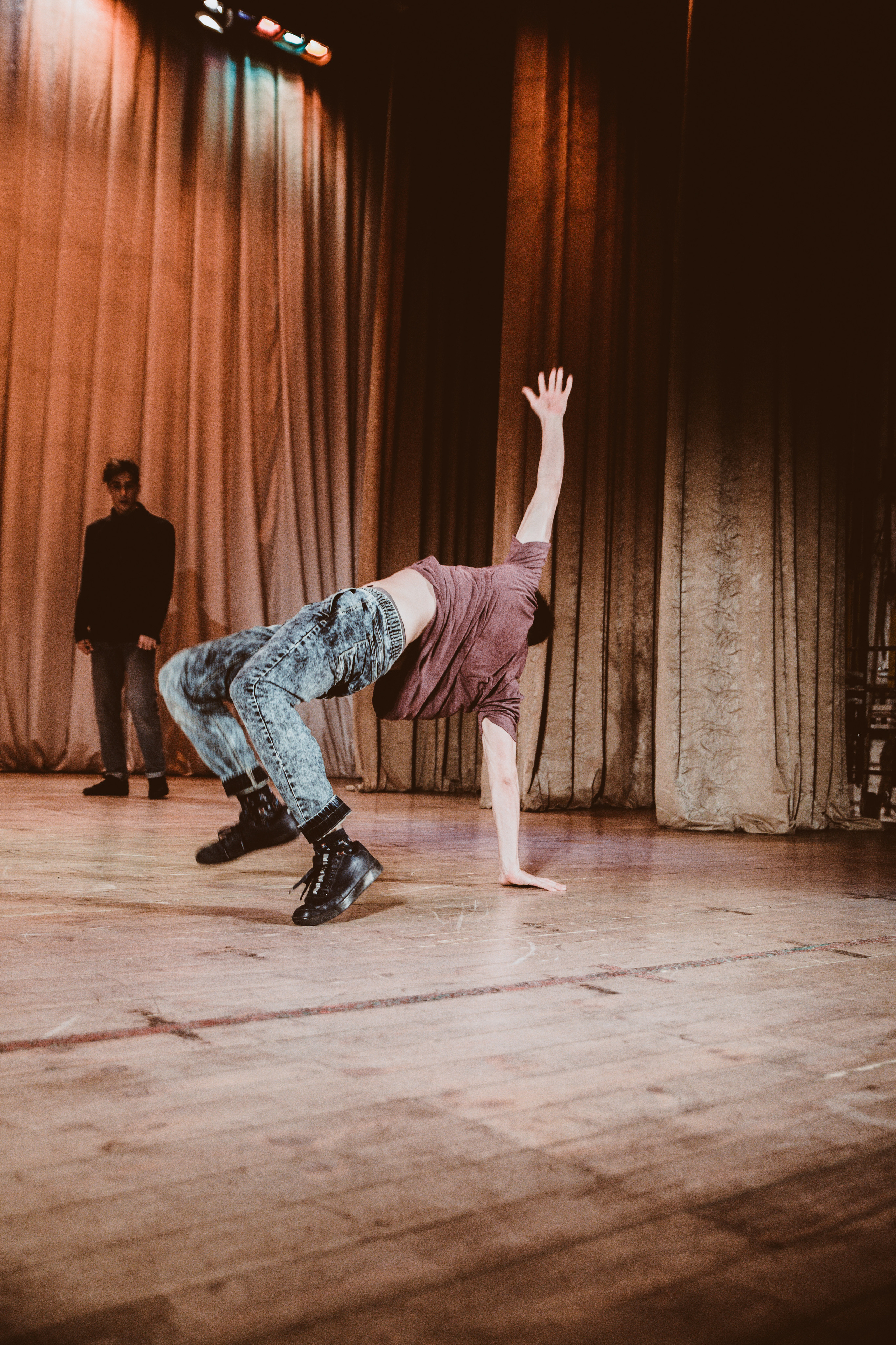 Детский танцевальный концерт. Фотограф на крещение и венчание в Нижнем Новгороде.Свадебный Фотограф