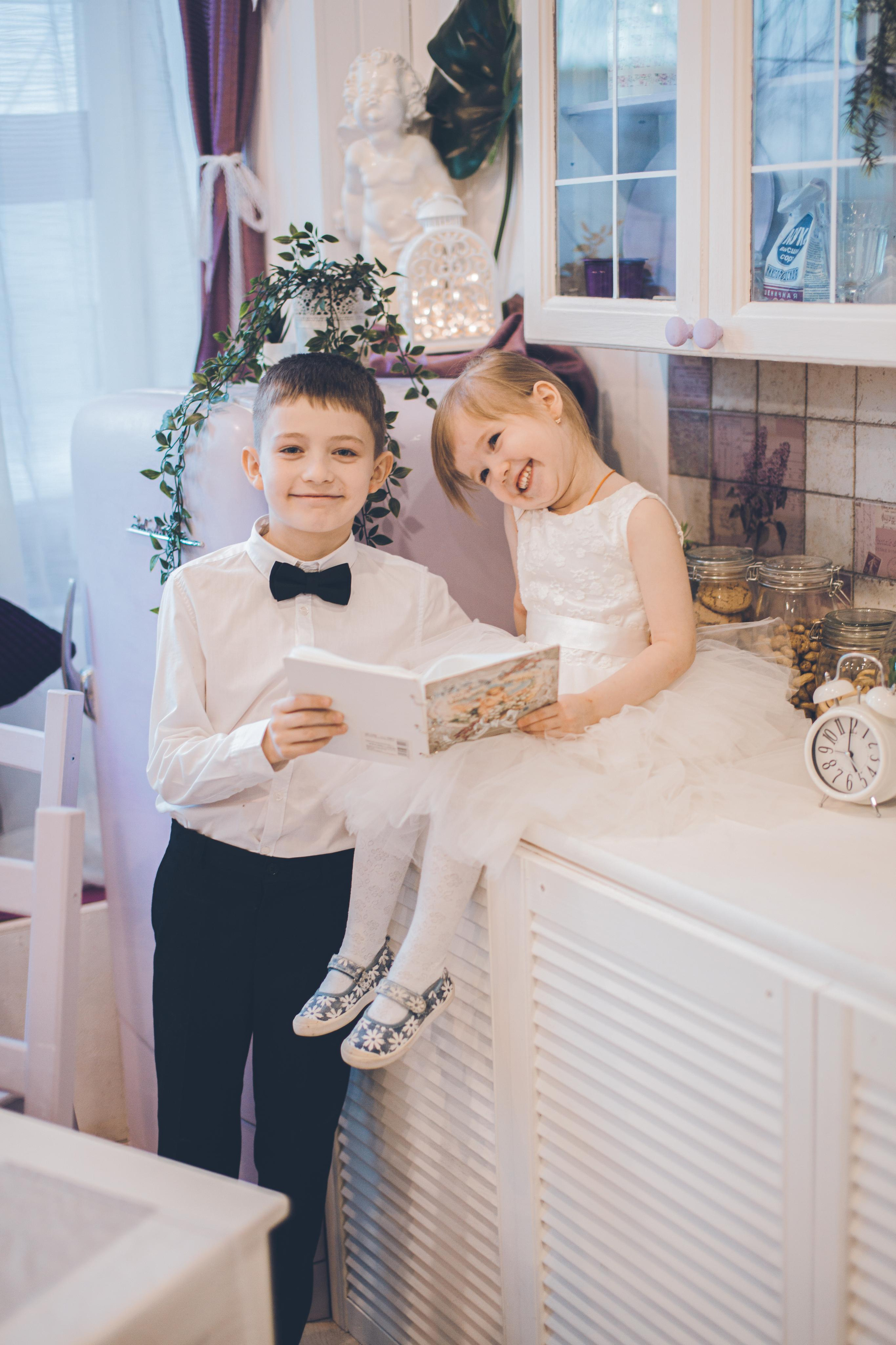 Семейная фотосессия. Фотограф на крещение и венчание в Нижнем Новгороде.Свадебный Фотограф