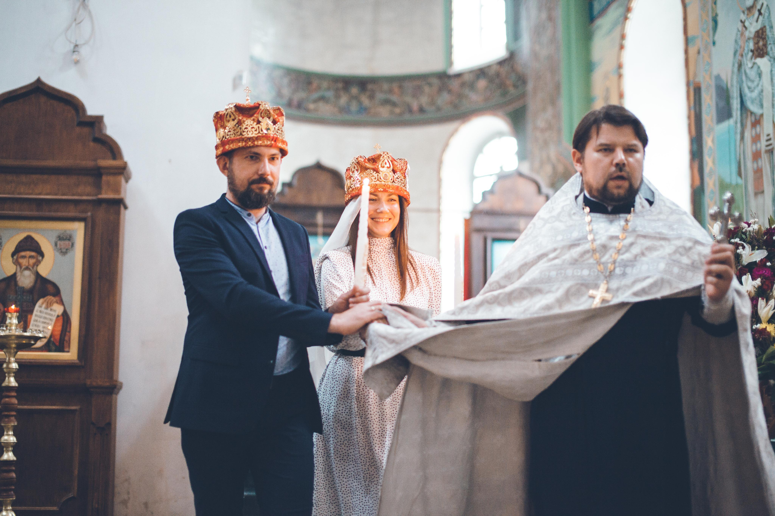 Венчание. Церковь Вознесения на Ильинке. Фотограф на крещение и венчание в Нижнем Новгороде.Свадебный Фотограф