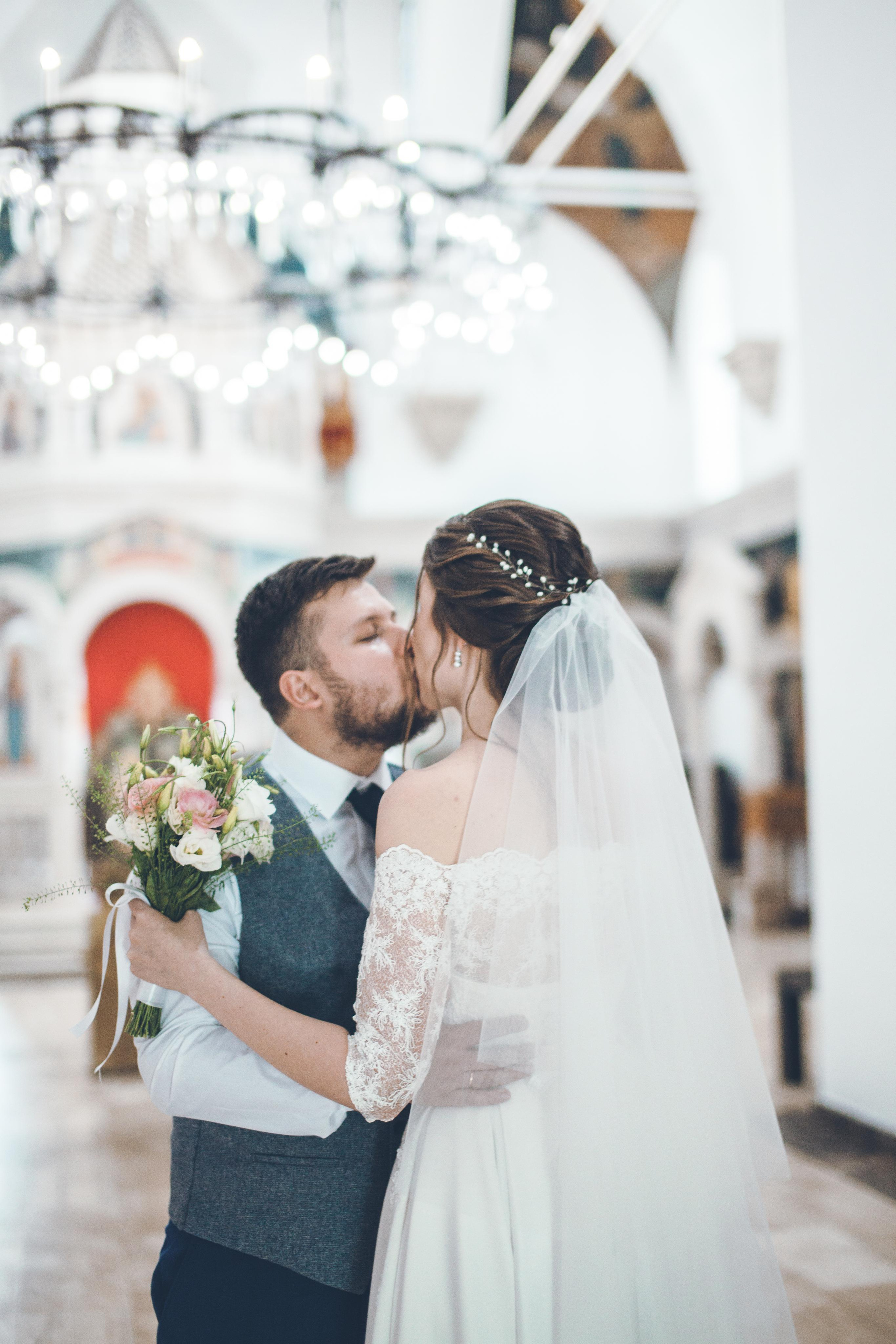 Свадьба и венчание Ильи и Анастасии. Фотограф на крещение и венчание в Нижнем Новгороде.Свадебный Фотограф