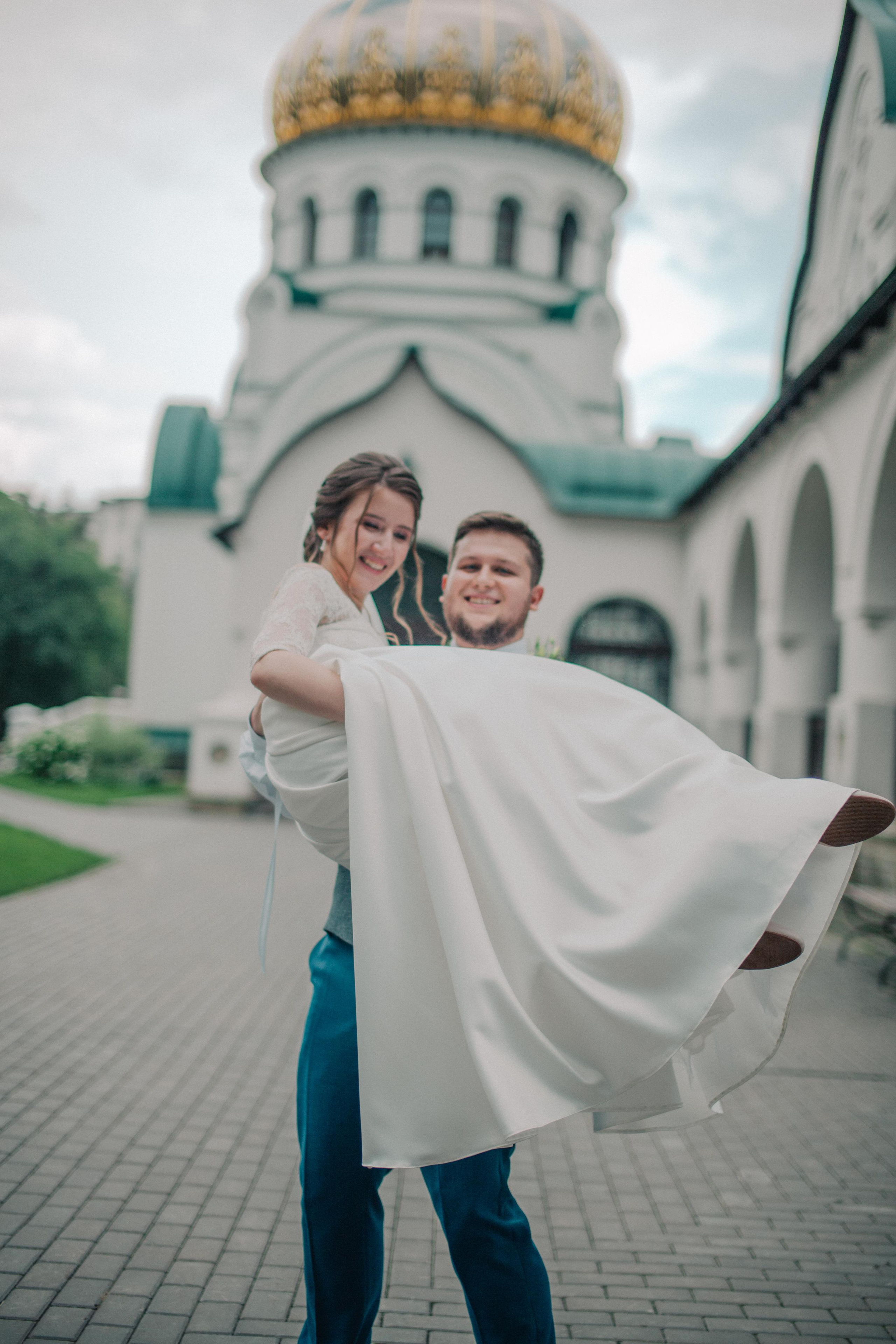 Свадьба и венчание Ильи и Анастасии. Фотограф на крещение и венчание в Нижнем Новгороде.Свадебный Фотограф